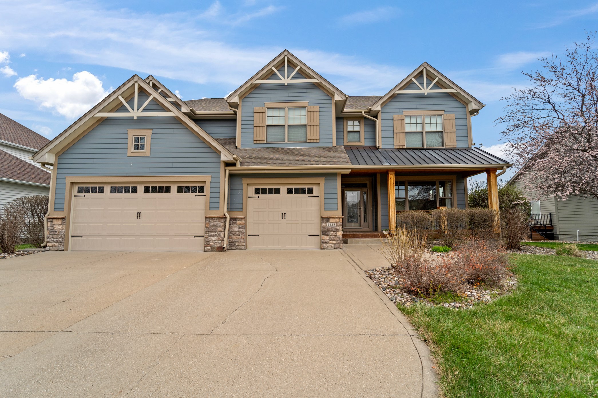 6623 Hampton Court Property Photo