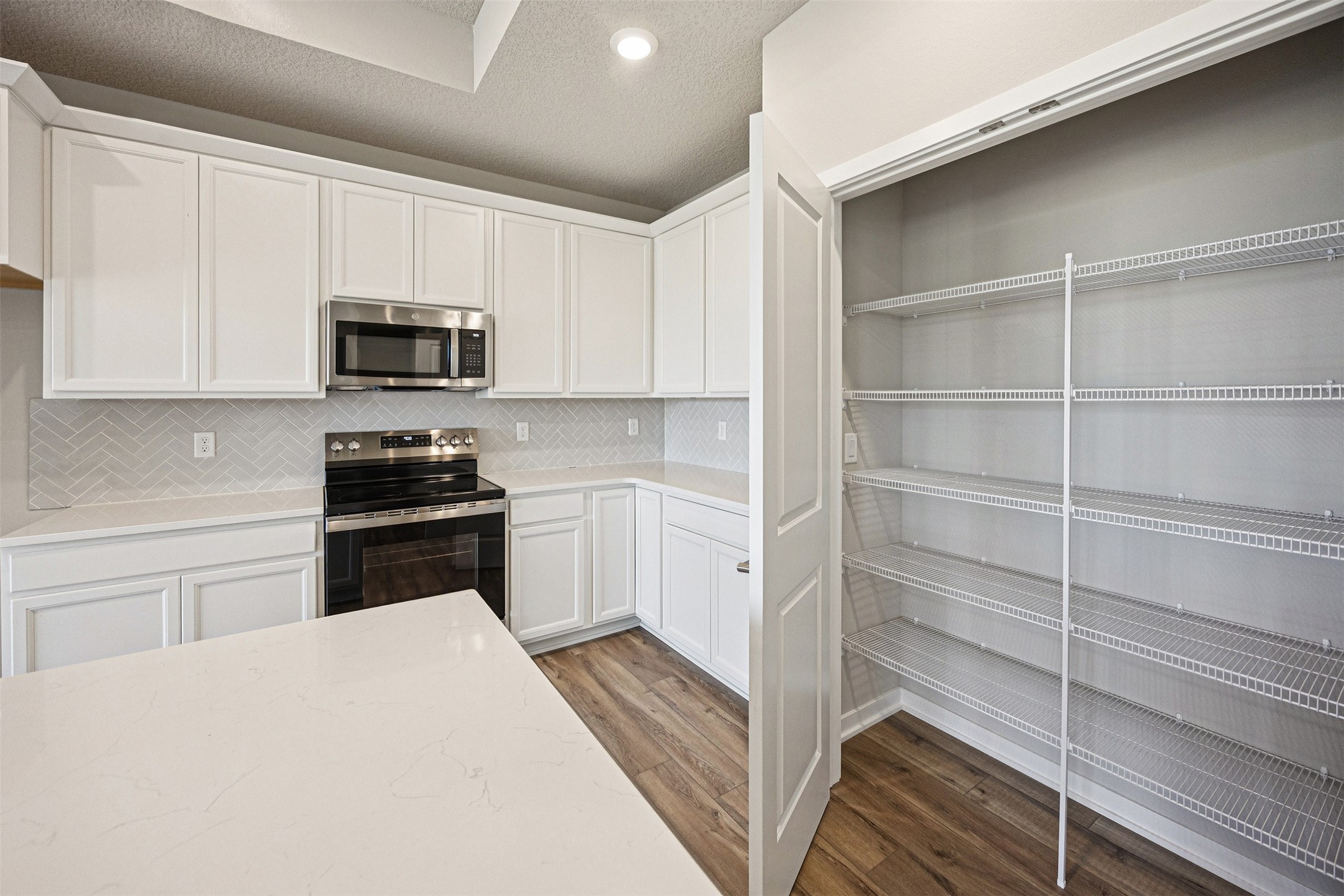 1528 Garland Avenue Property Photo 22