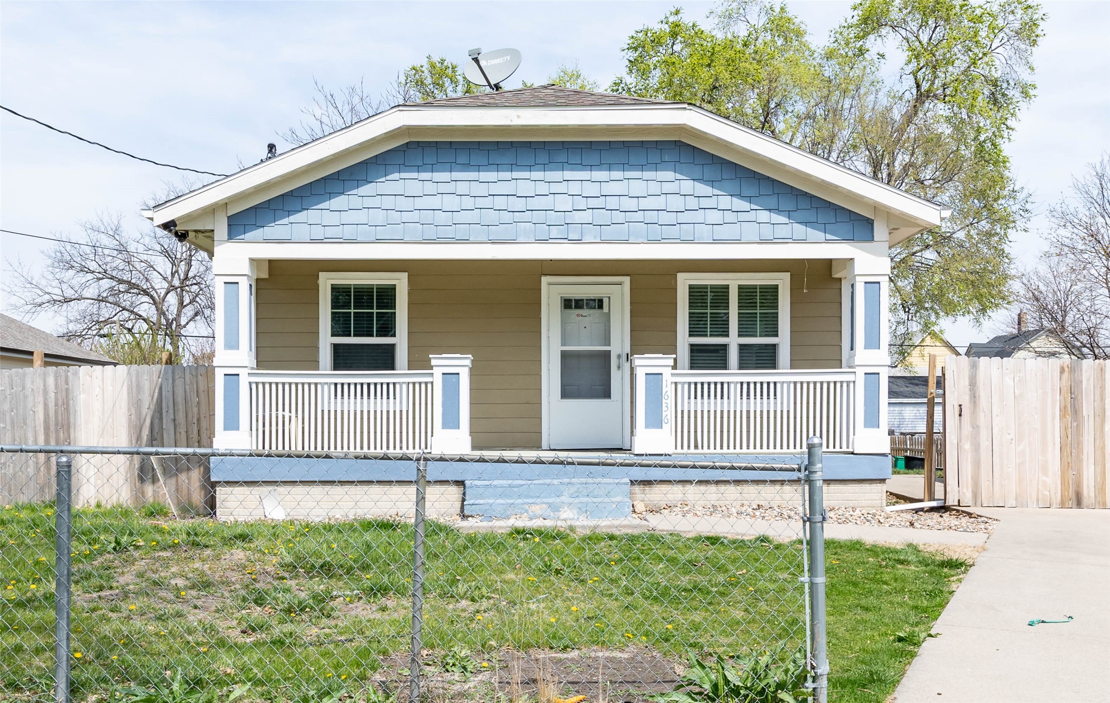 1636 Des Moines Street Property Photo