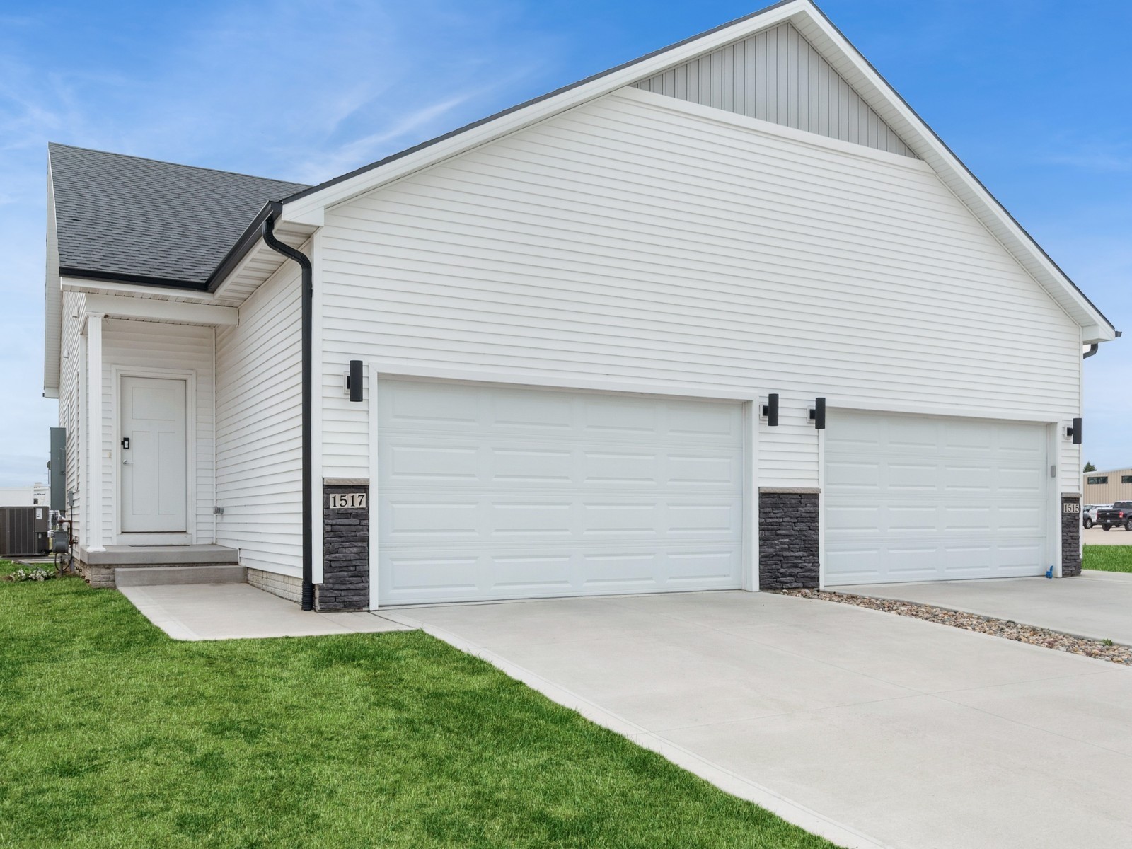 1517 Mulberry Street Property Photo