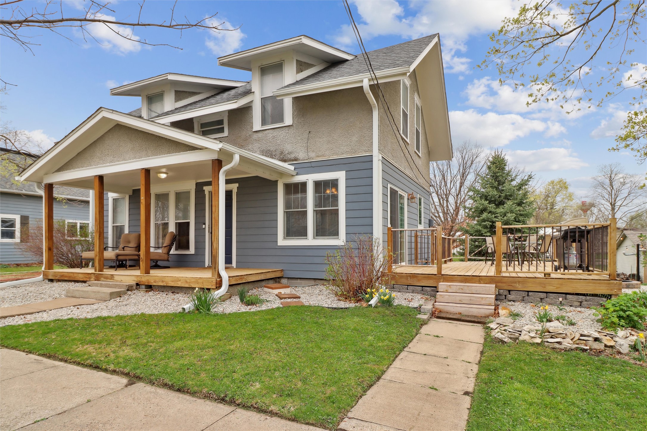Earlham Real Estate Listings Main Image