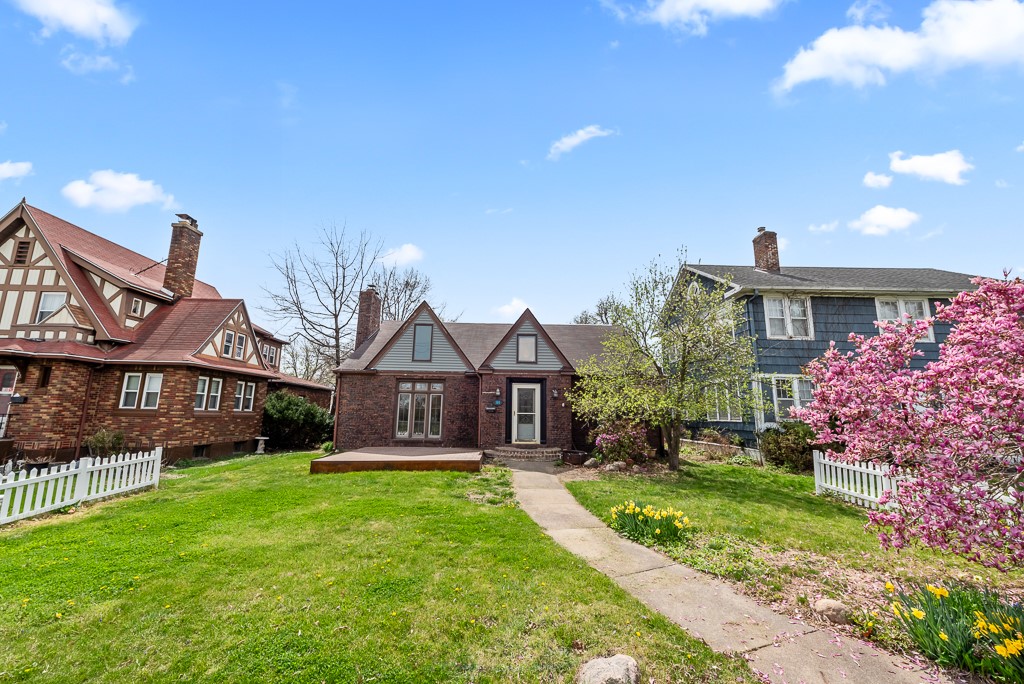 Ottumwa Real Estate Listings Main Image