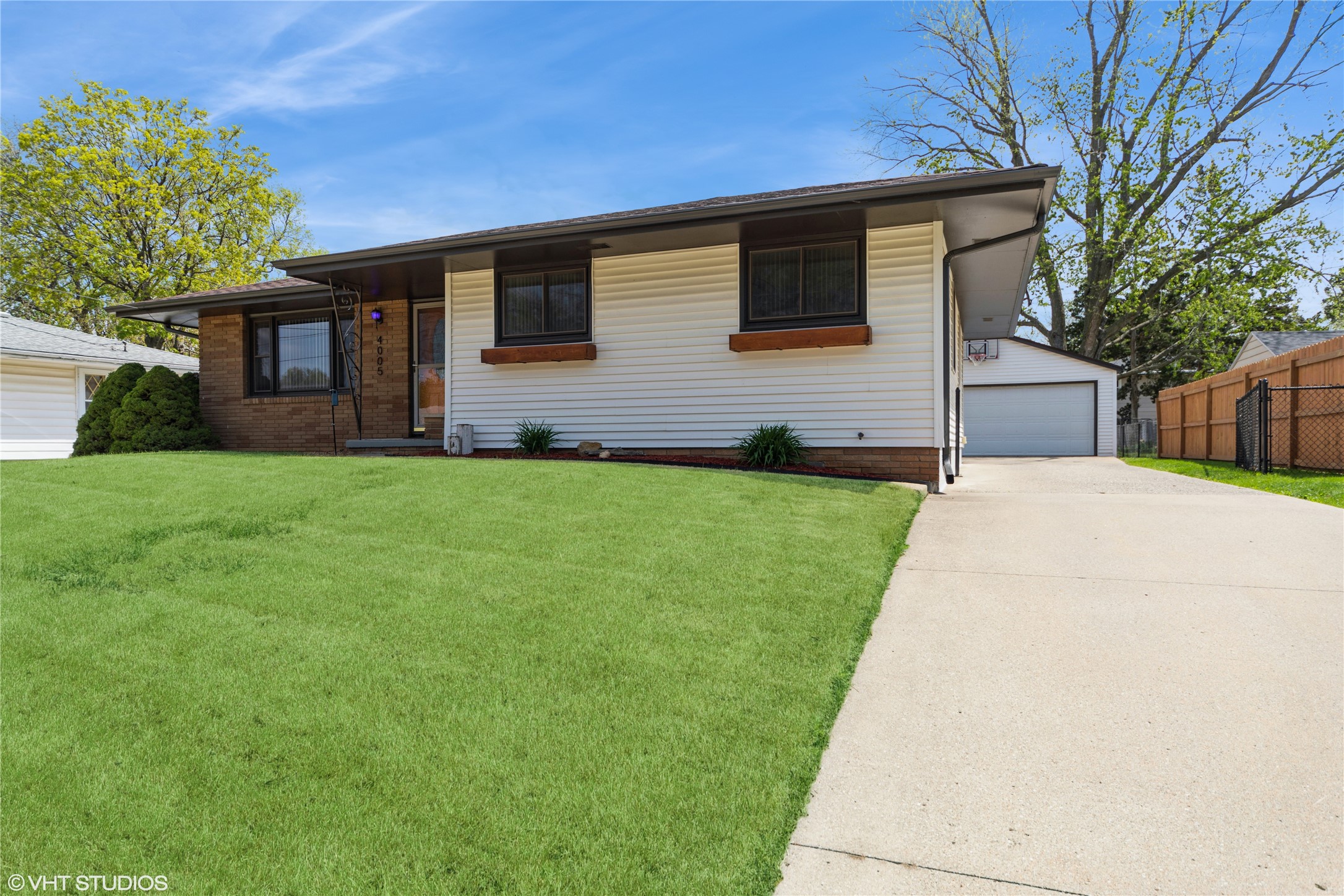 4005 83rd Street Property Photo