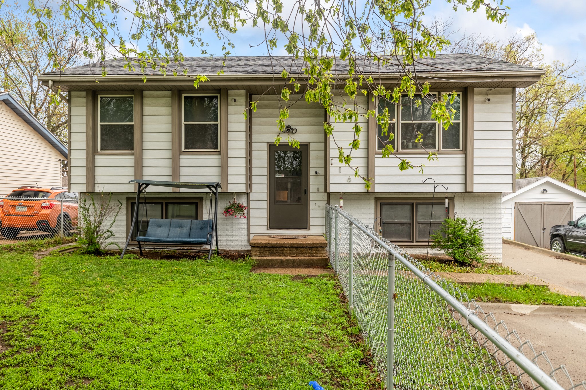 116 Hart Avenue Property Photo