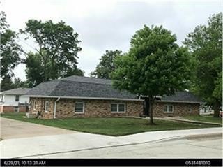 4716 Hutchison Street Property Photo