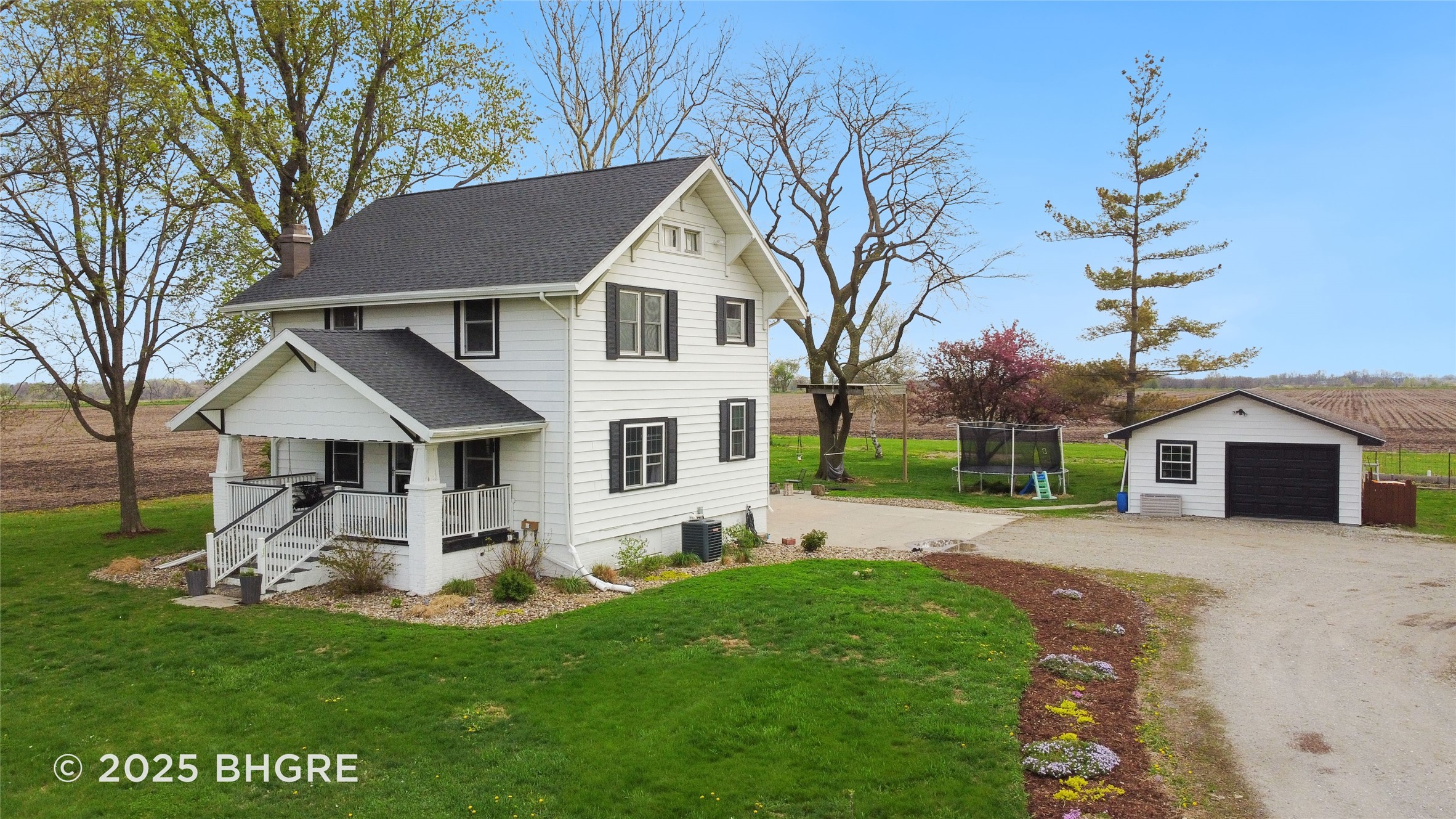 Indianola Real Estate Listings Main Image