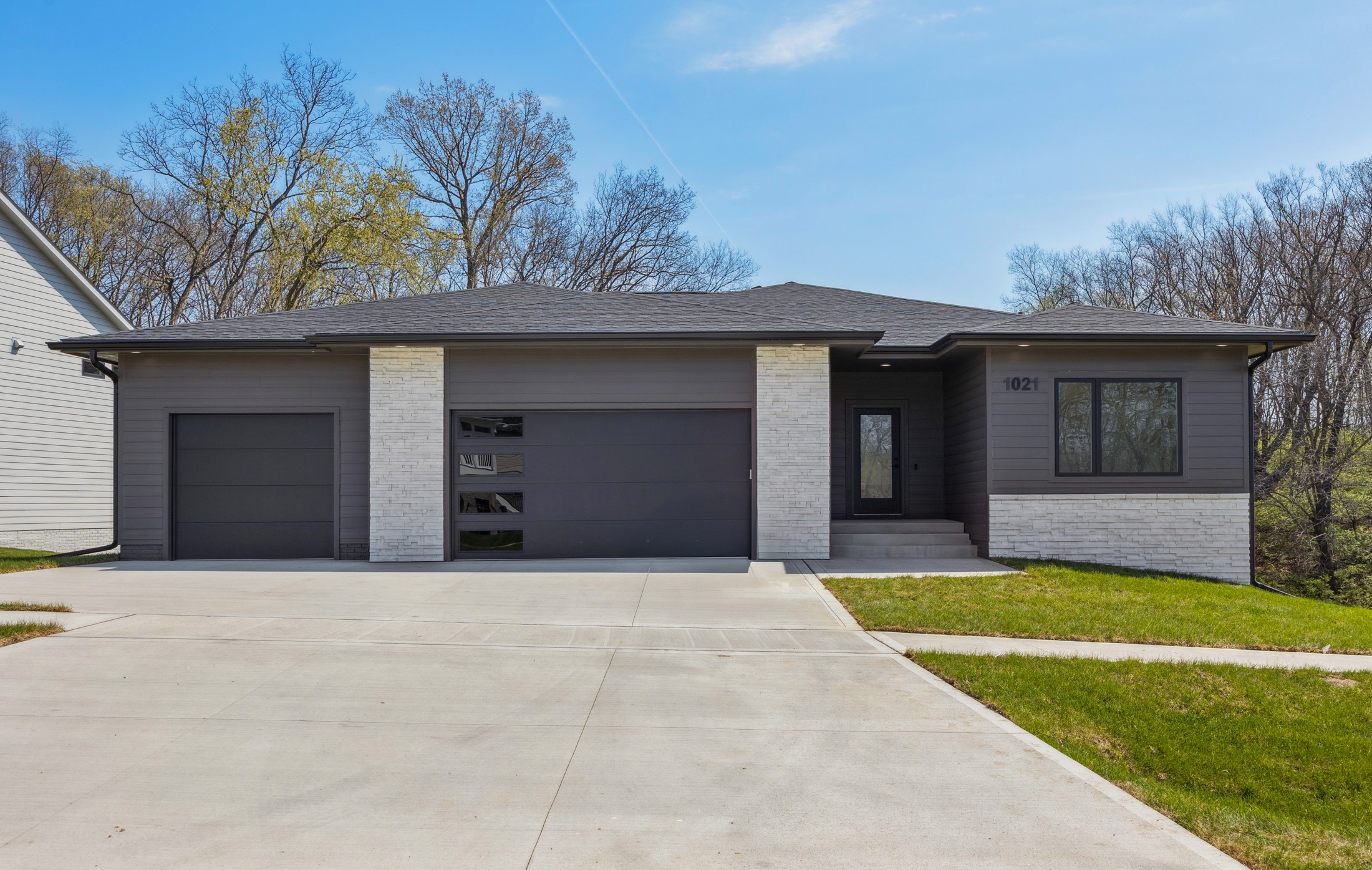 Southeast Polk Real Estate Listings Main Image