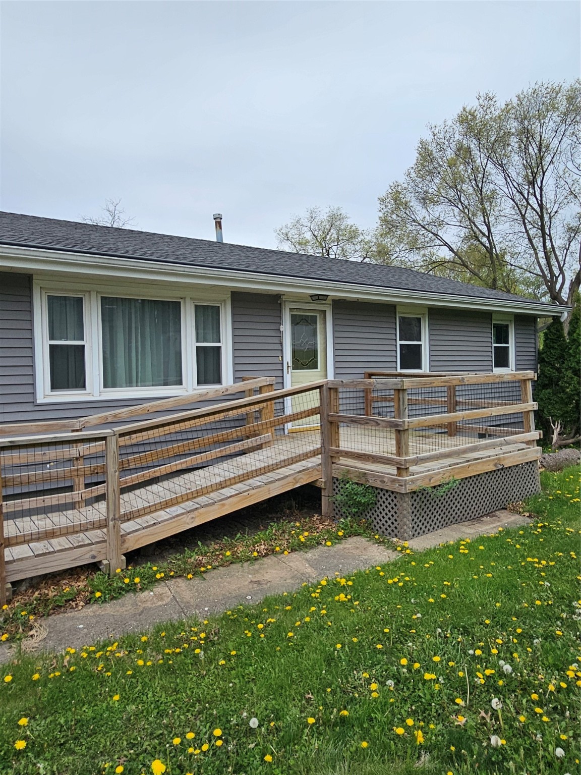 408 Maple Street Property Photo 1