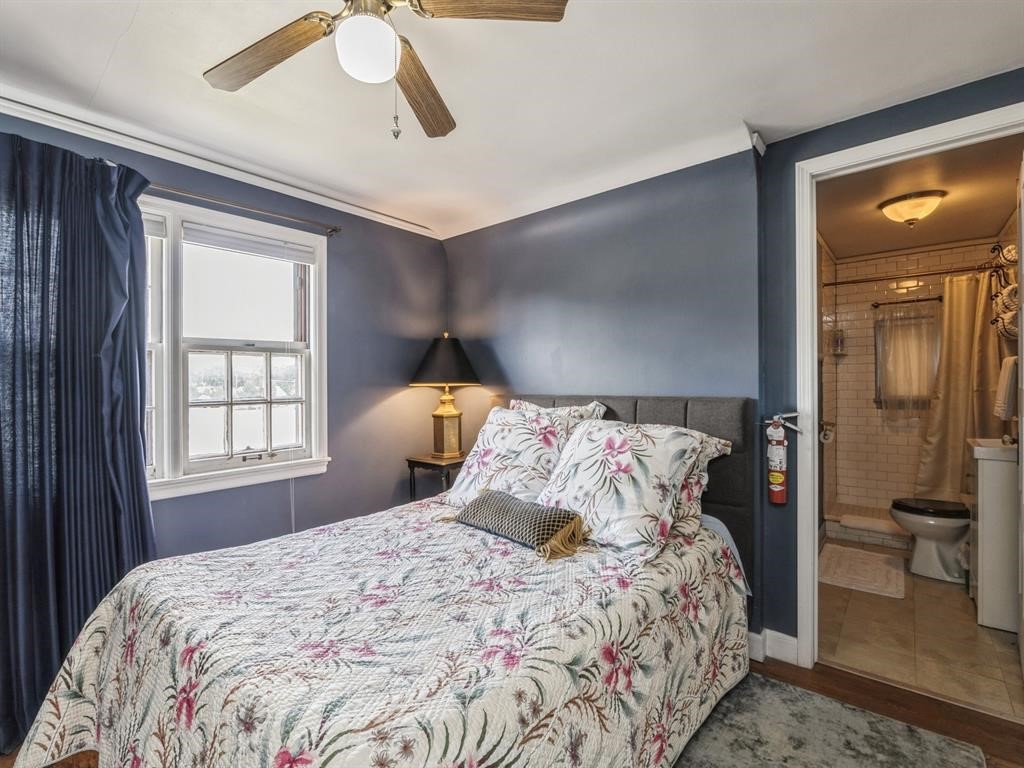 324 1st Street Property Photo 16