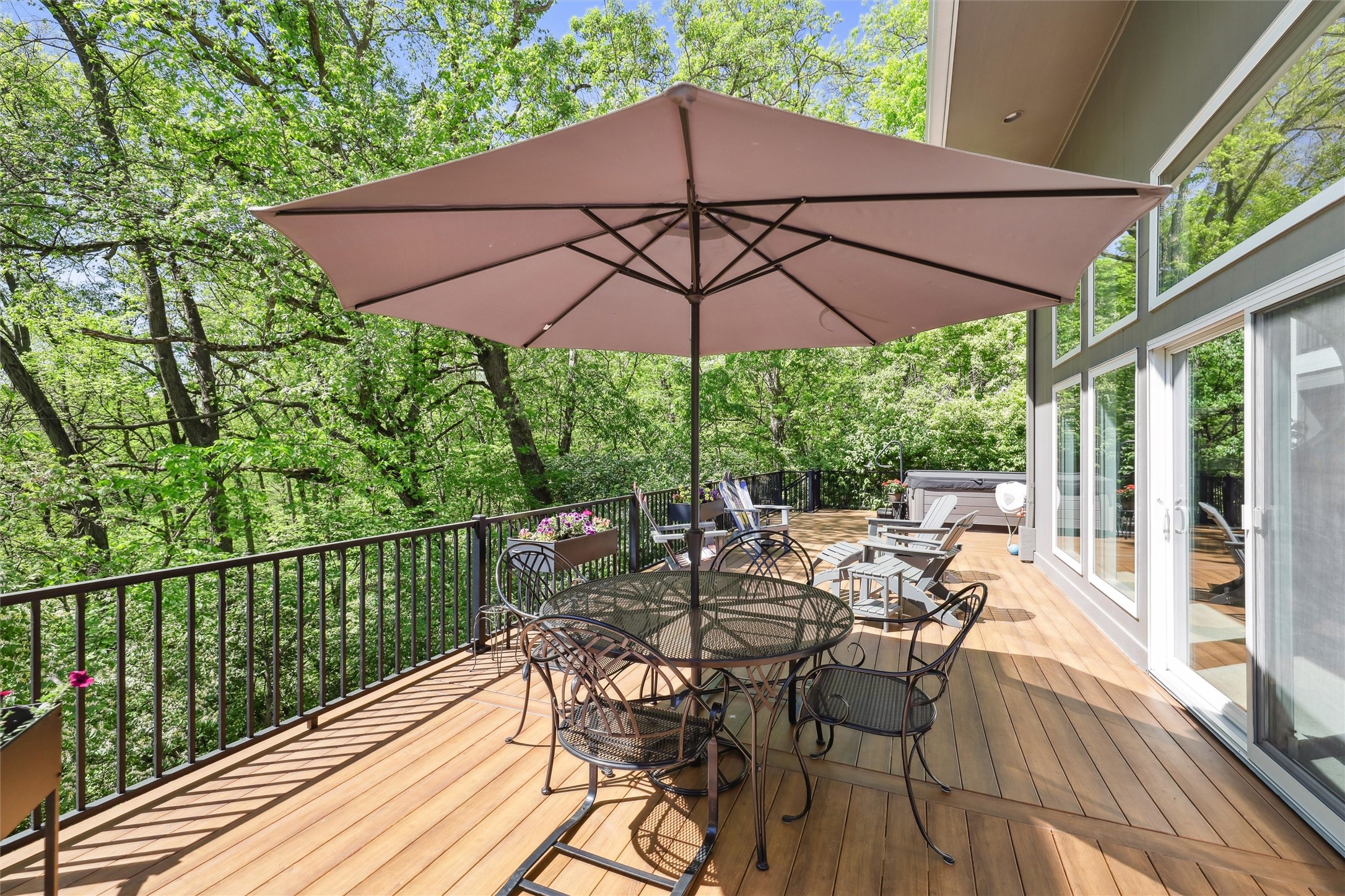 13282 Oak Brook Drive Property Photo 11