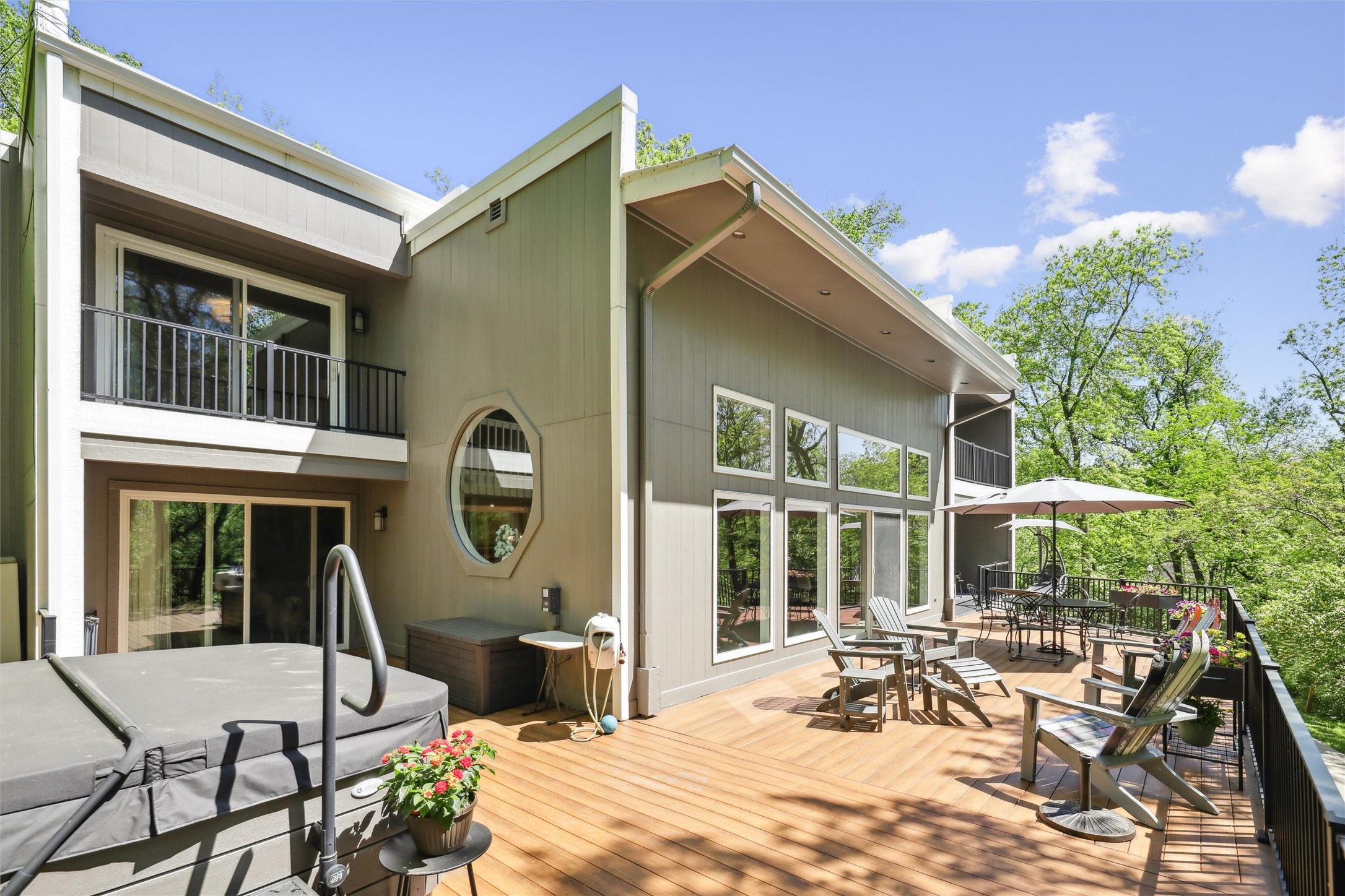13282 Oak Brook Drive Property Photo 14