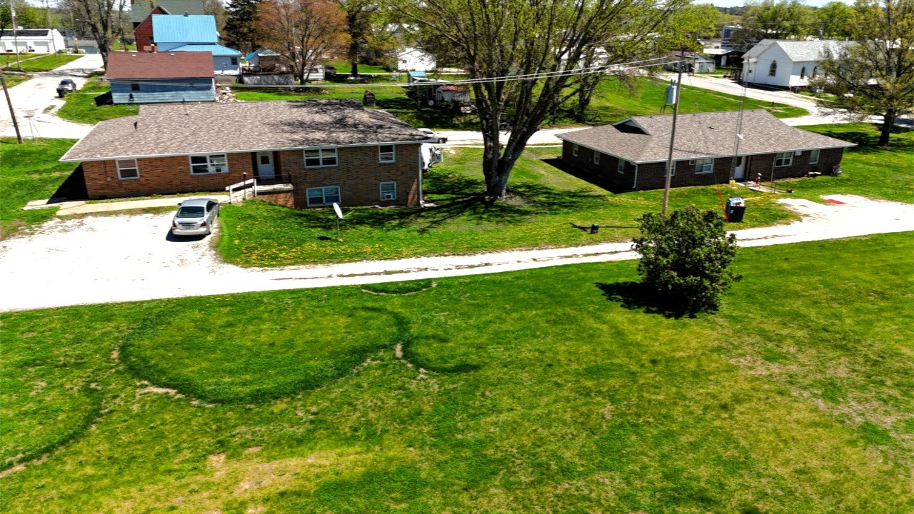 206 And 212 Nw Walnut Street Property Photo 1