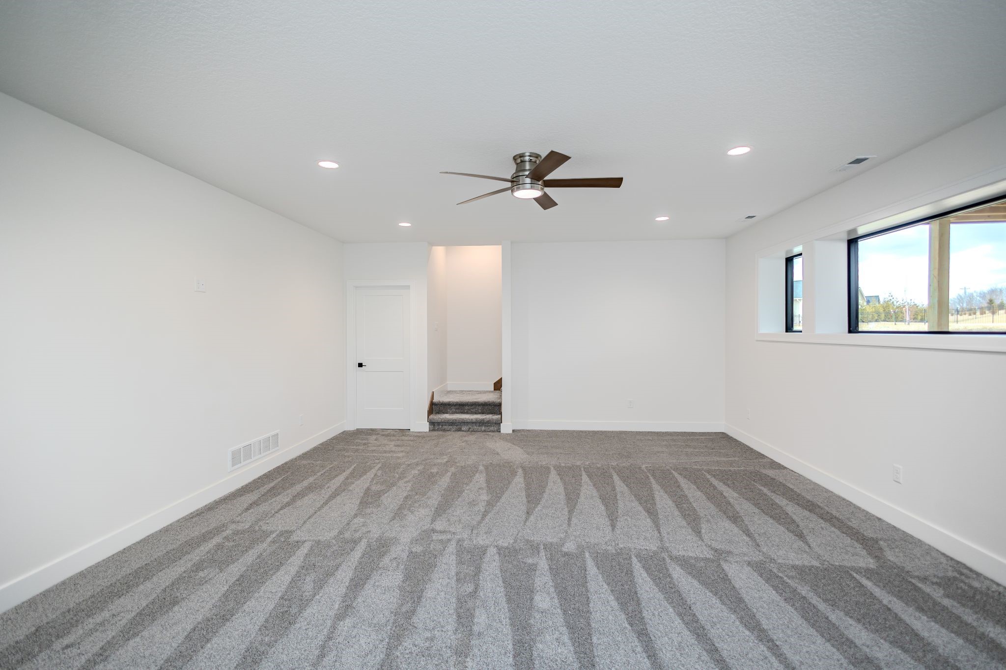 1010 Ne 59th Court Property Photo 29