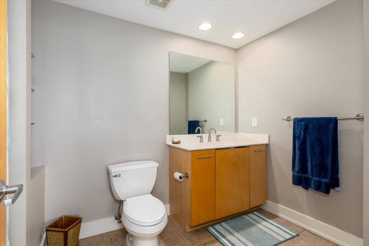 400 Walnut Street 803 Property Photo 10