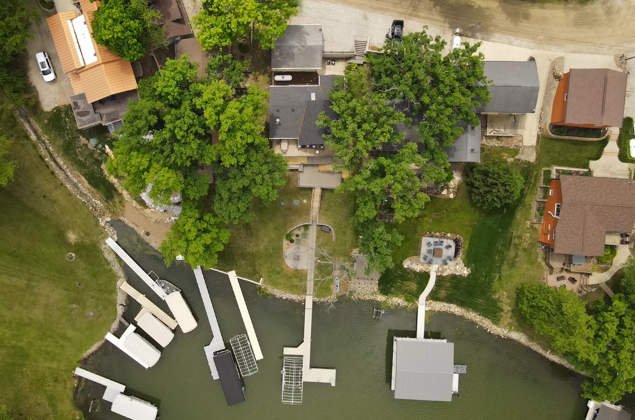 207 Cottage Lane Property Photo 1