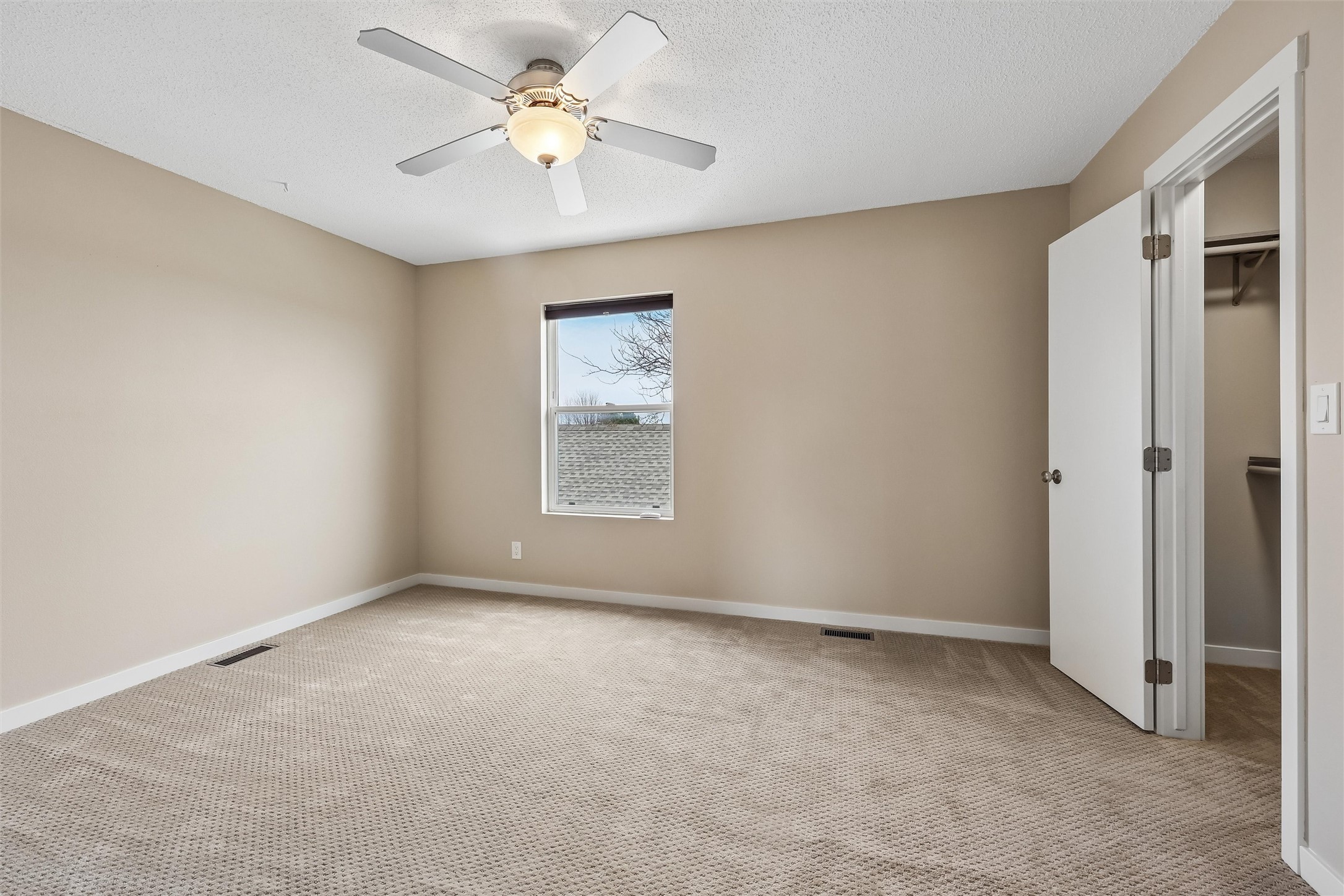 276 Nw Georgetown Boulevard Property Photo 17