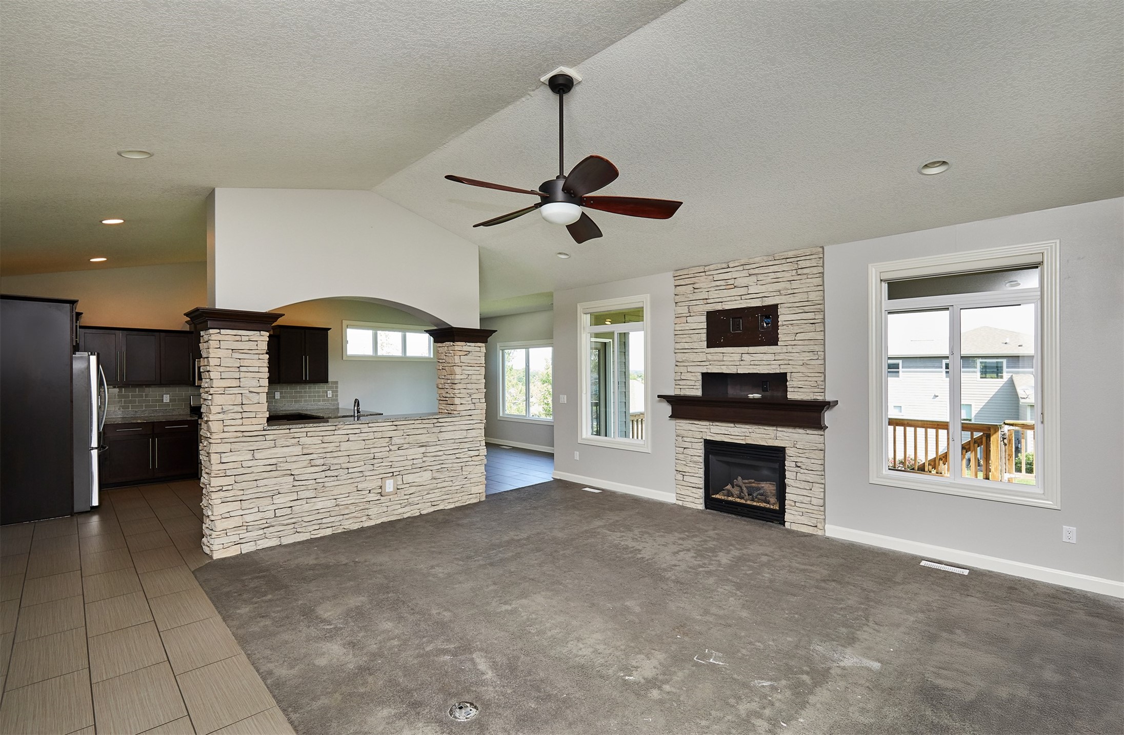 9305 Sugar Creek Circle Property Photo 8