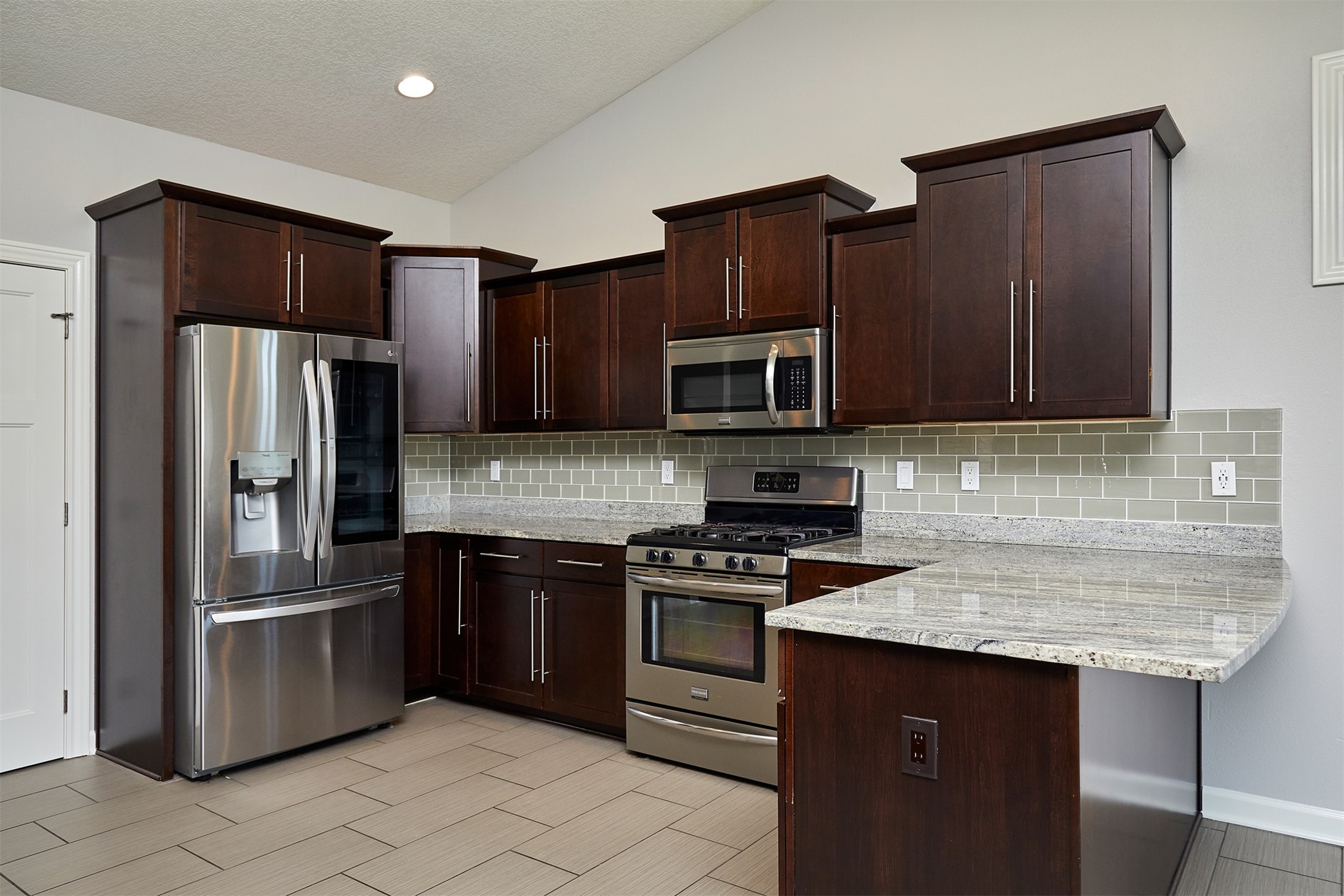 9305 Sugar Creek Circle Property Photo 10
