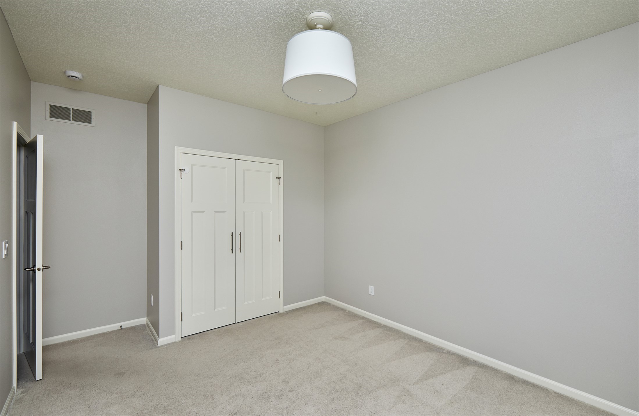 9305 Sugar Creek Circle Property Photo 16