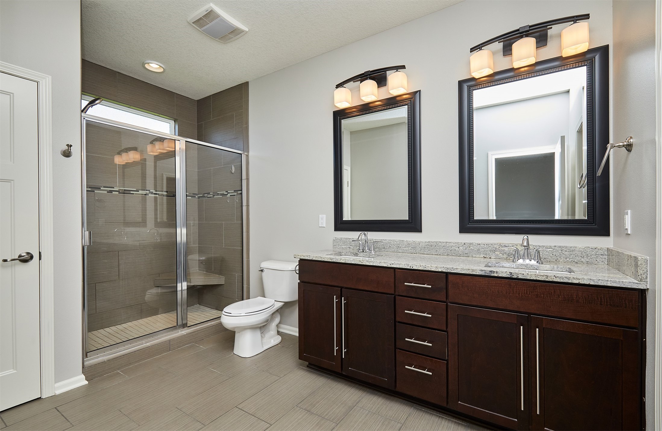 9305 Sugar Creek Circle Property Photo 22