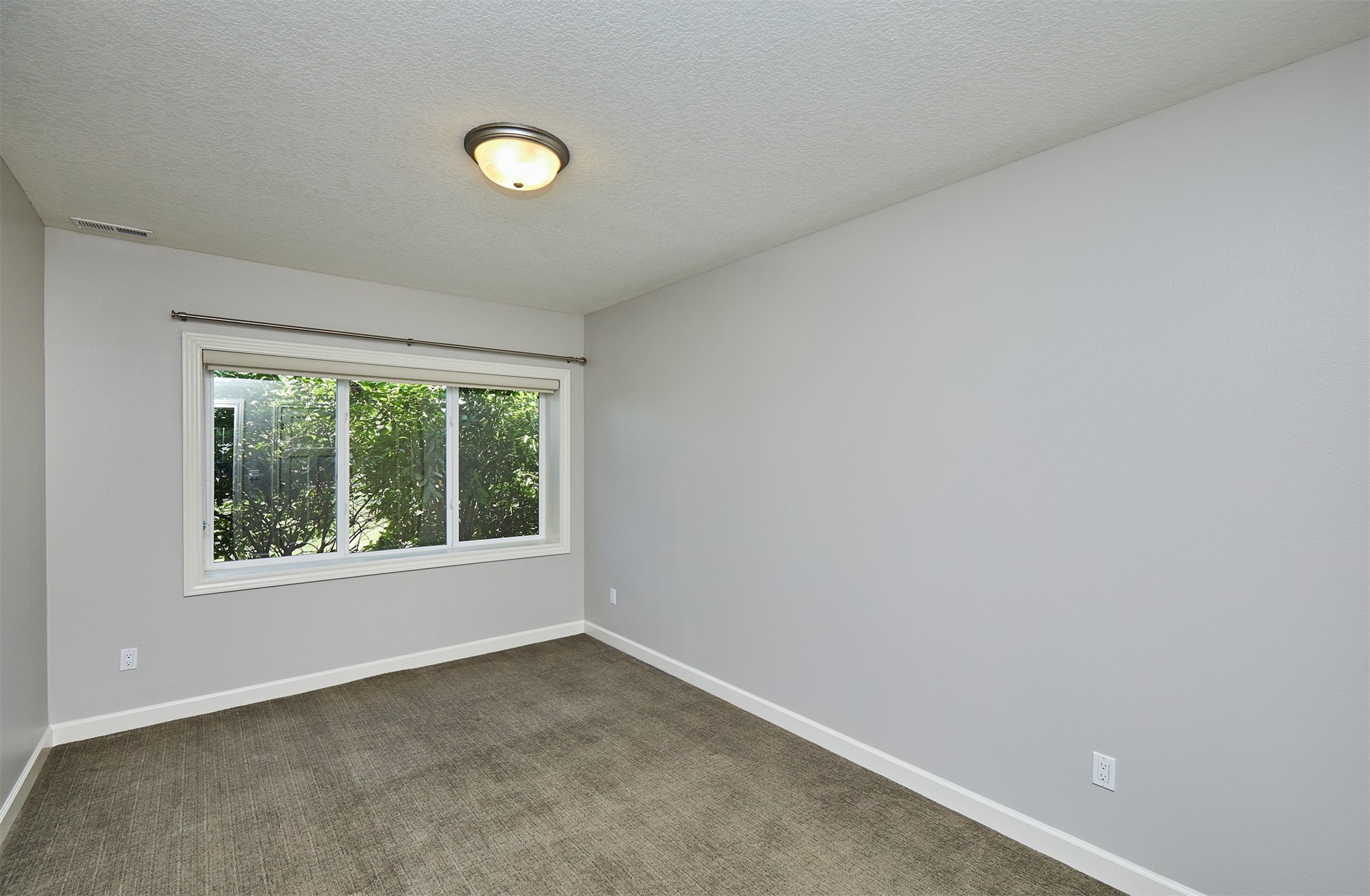 9305 Sugar Creek Circle Property Photo 30