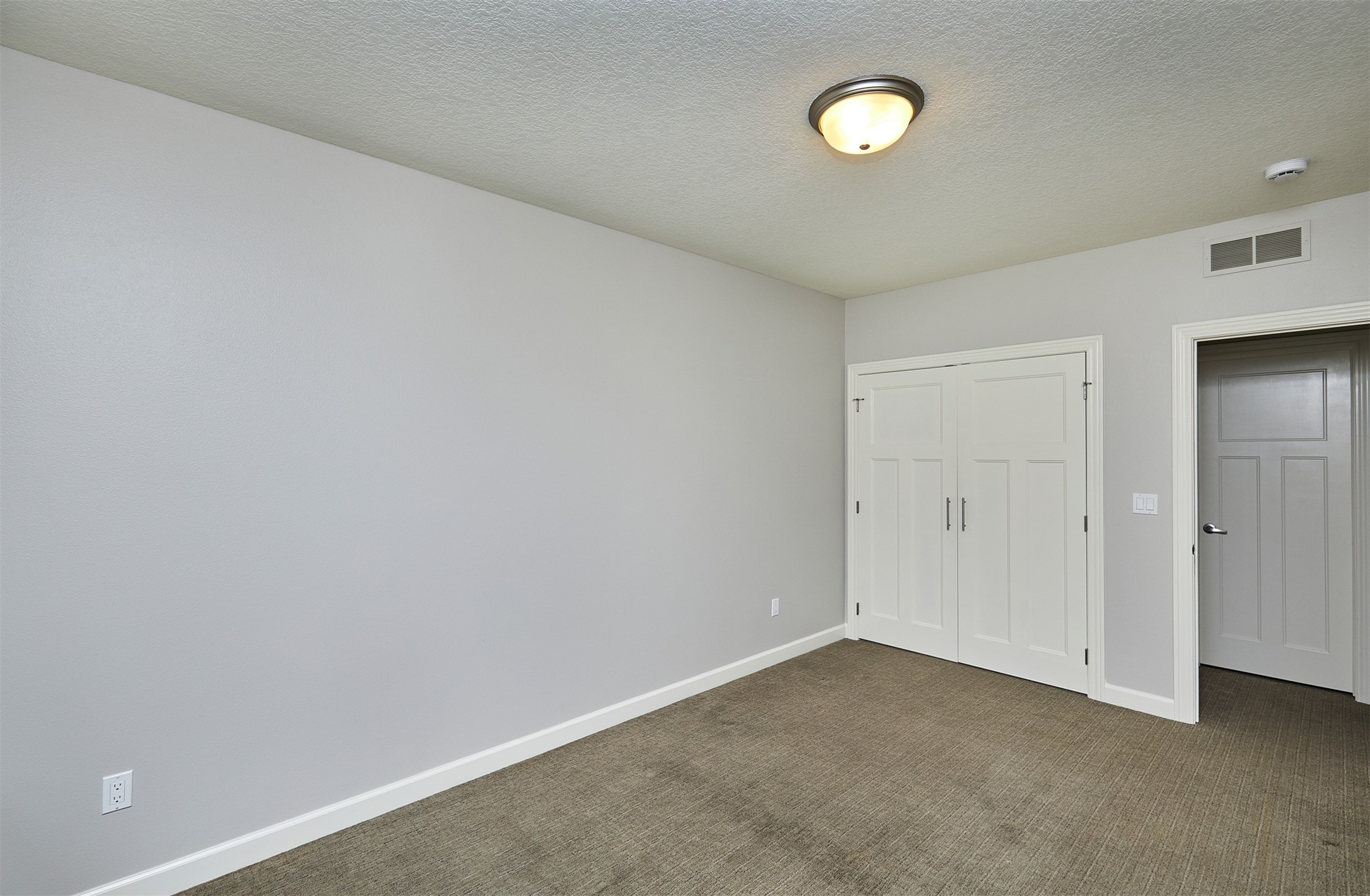 9305 Sugar Creek Circle Property Photo 31