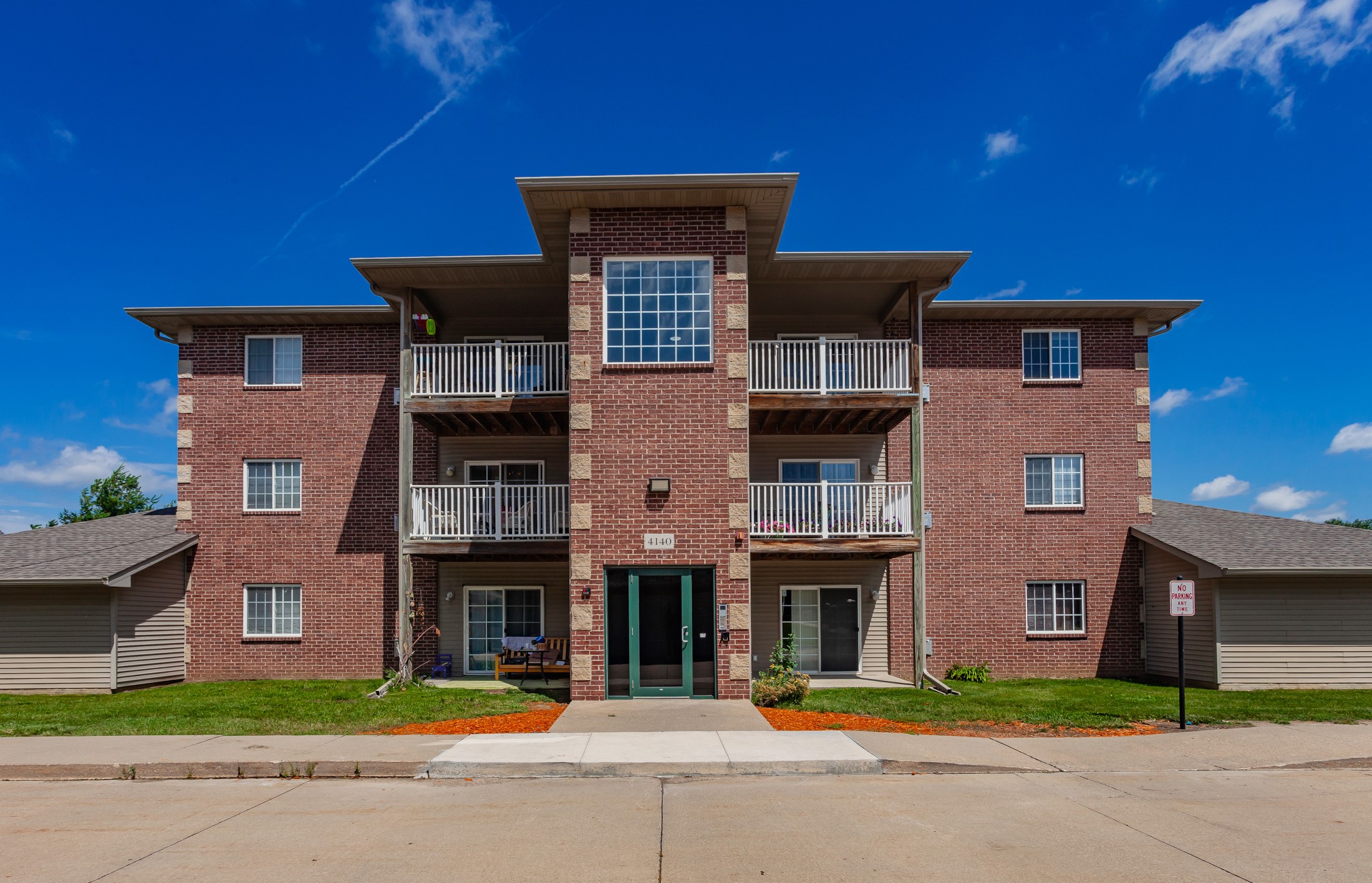 4140 100th Street 5 Property Photo 1