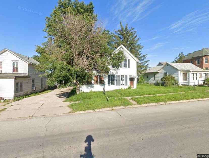 205 S 3rd Street Avenue Property Photo 1