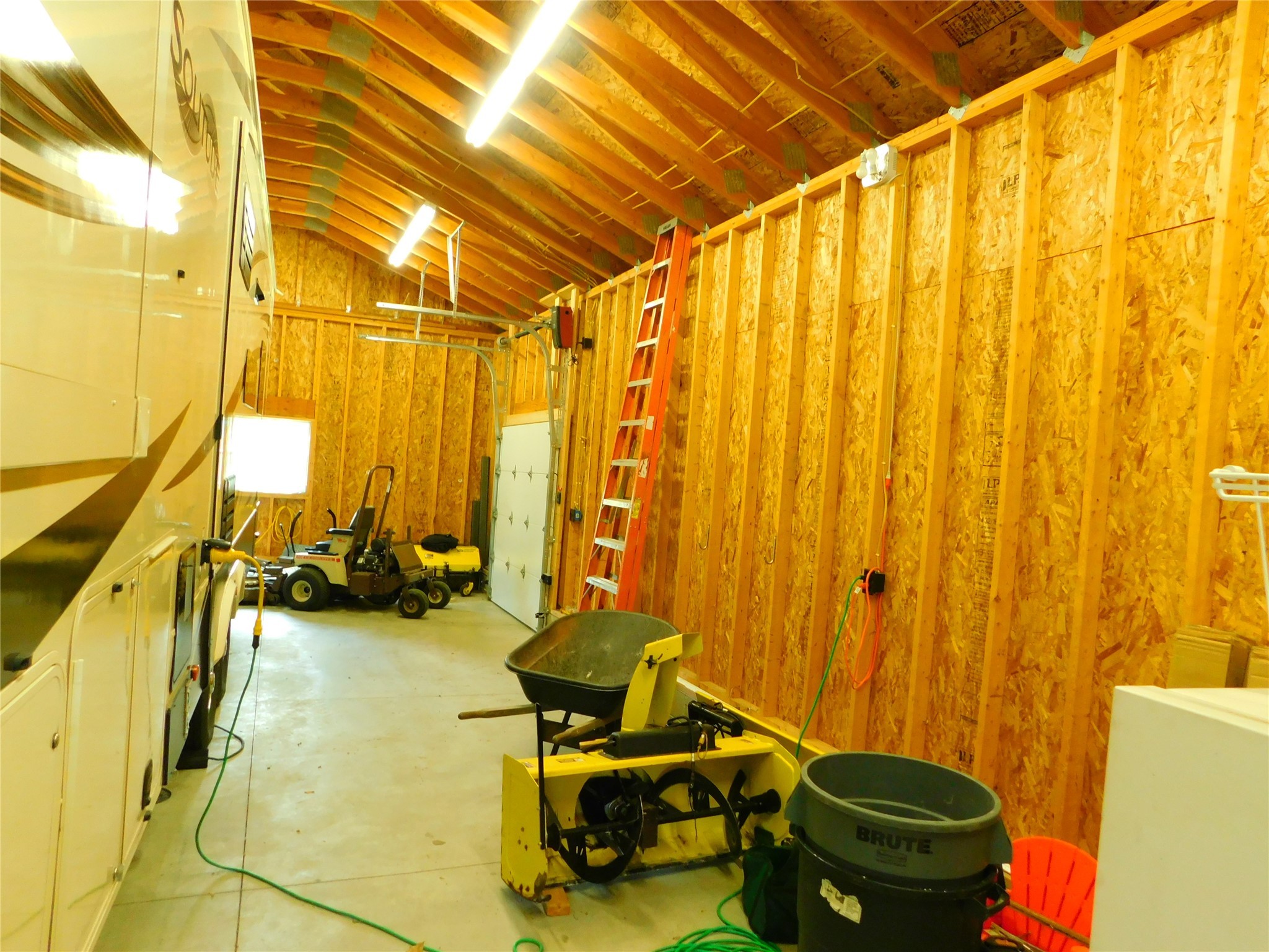 1127 Broad Street Property Photo 9