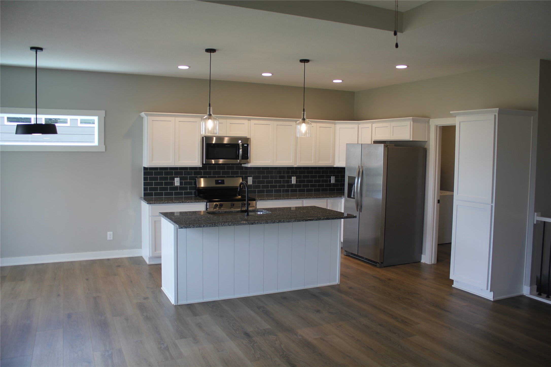 228 11th Court Nw Property Photo 6