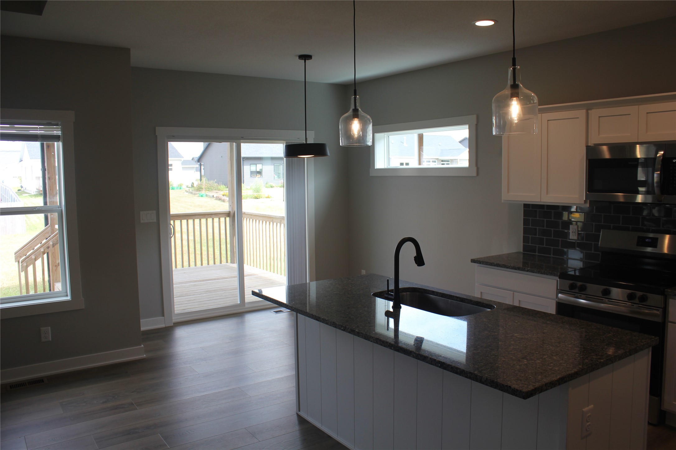 228 11th Court Nw Property Photo 8