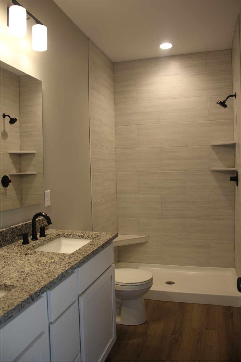 228 11th Court Nw Property Photo 14