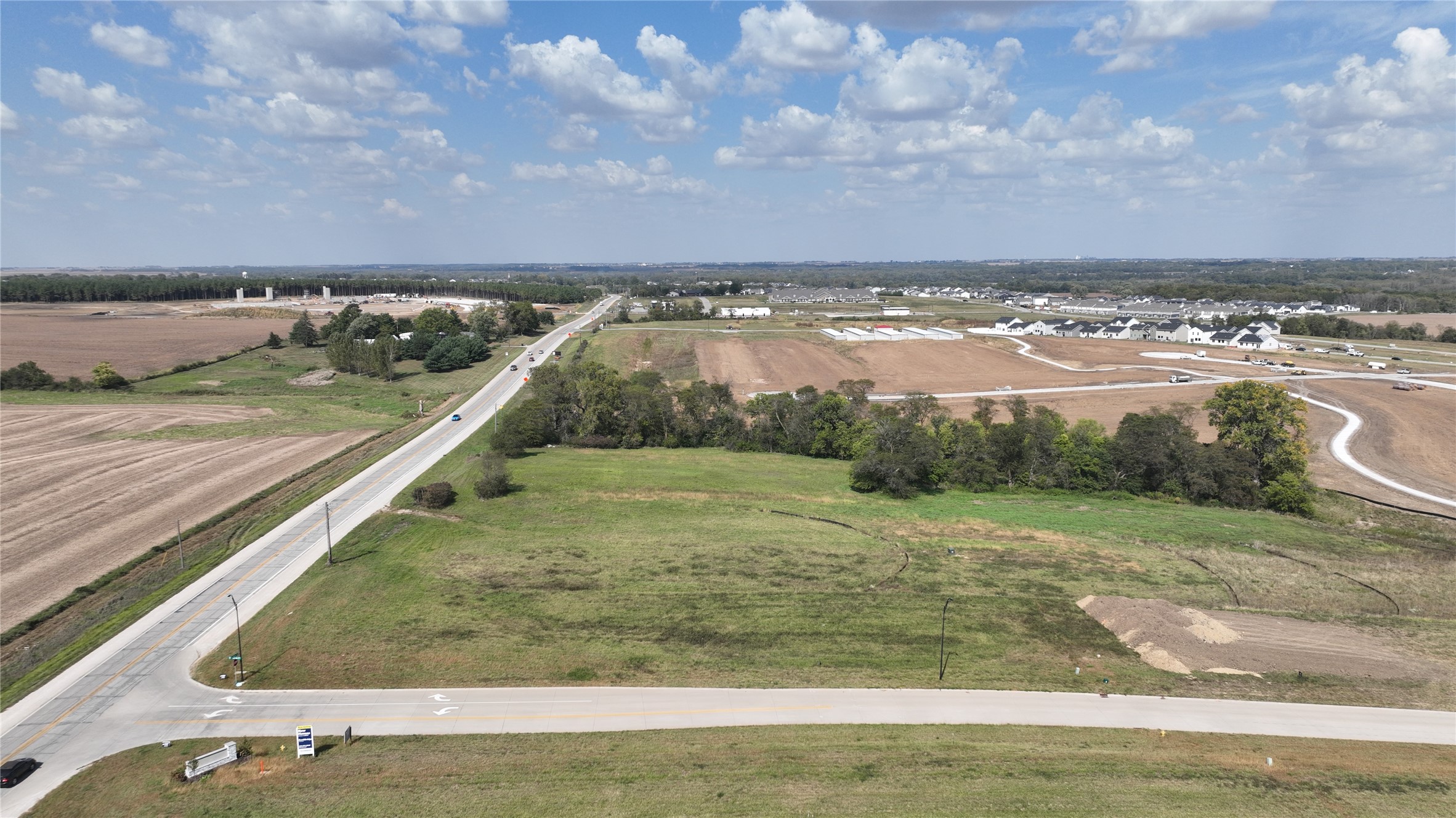 2701 Southbridge Drive Property Photo 1