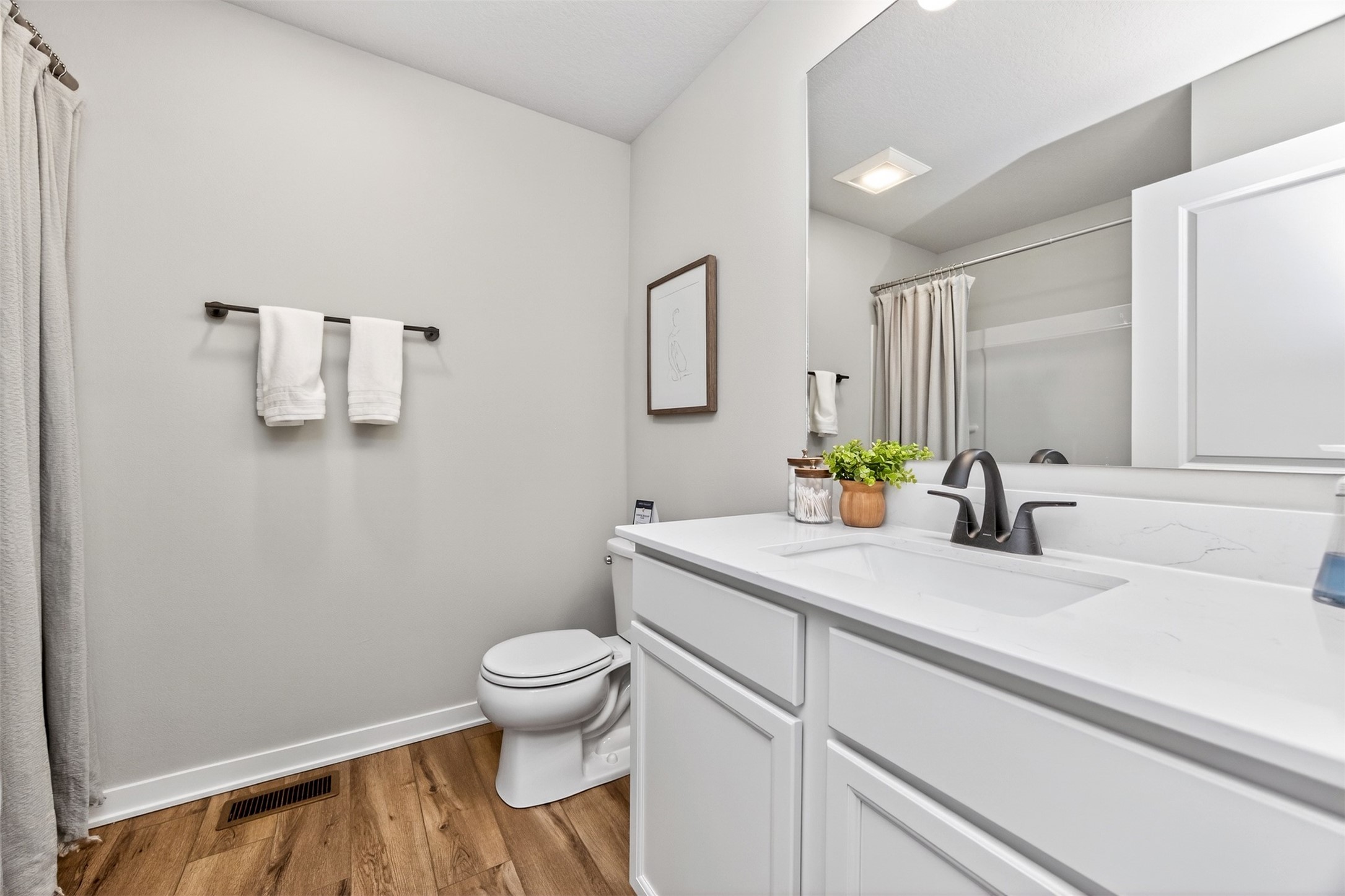 1224 Featherstone Avenue Ne Property Photo 27