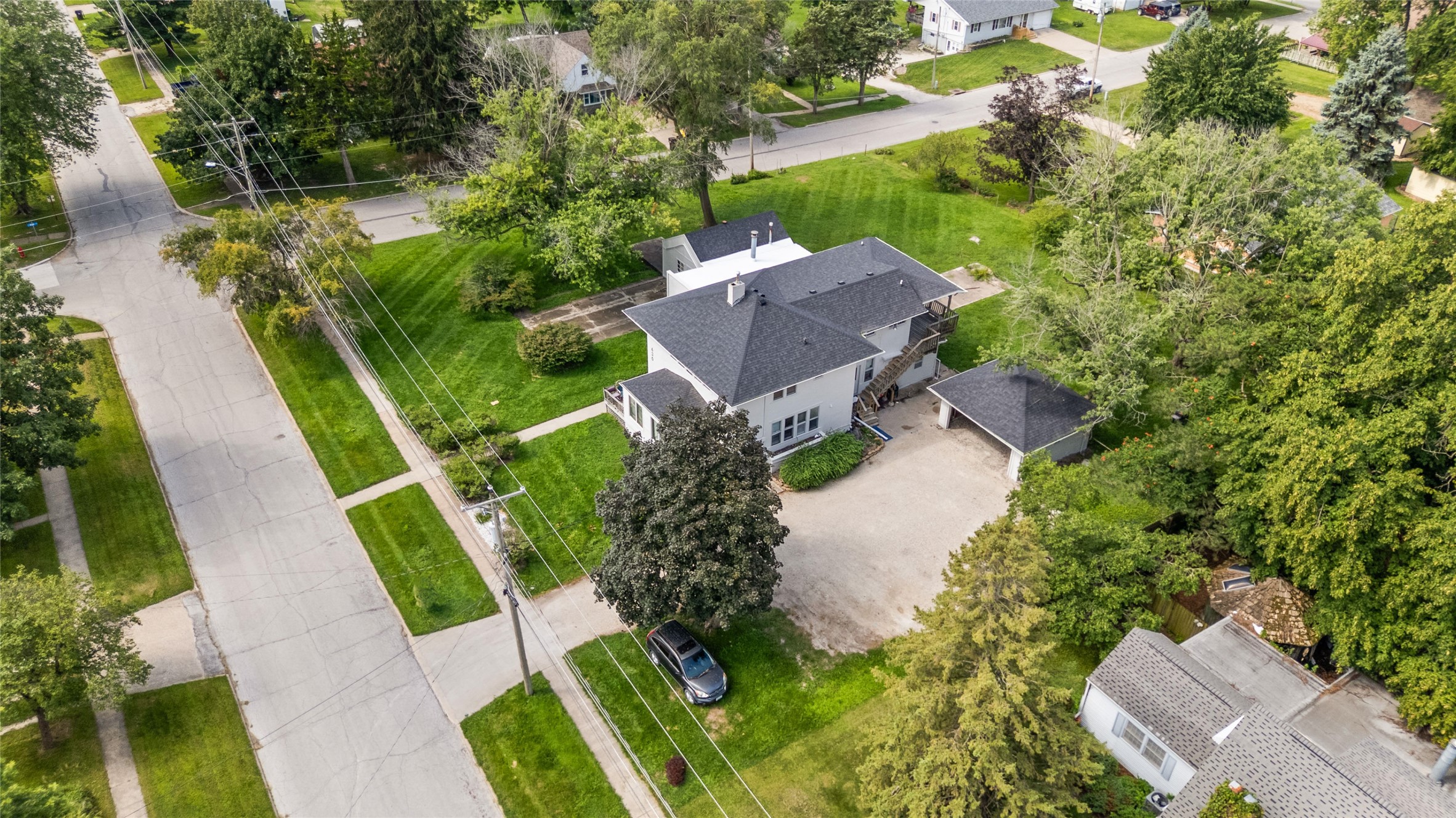 630 S Park Street Property Photo 1