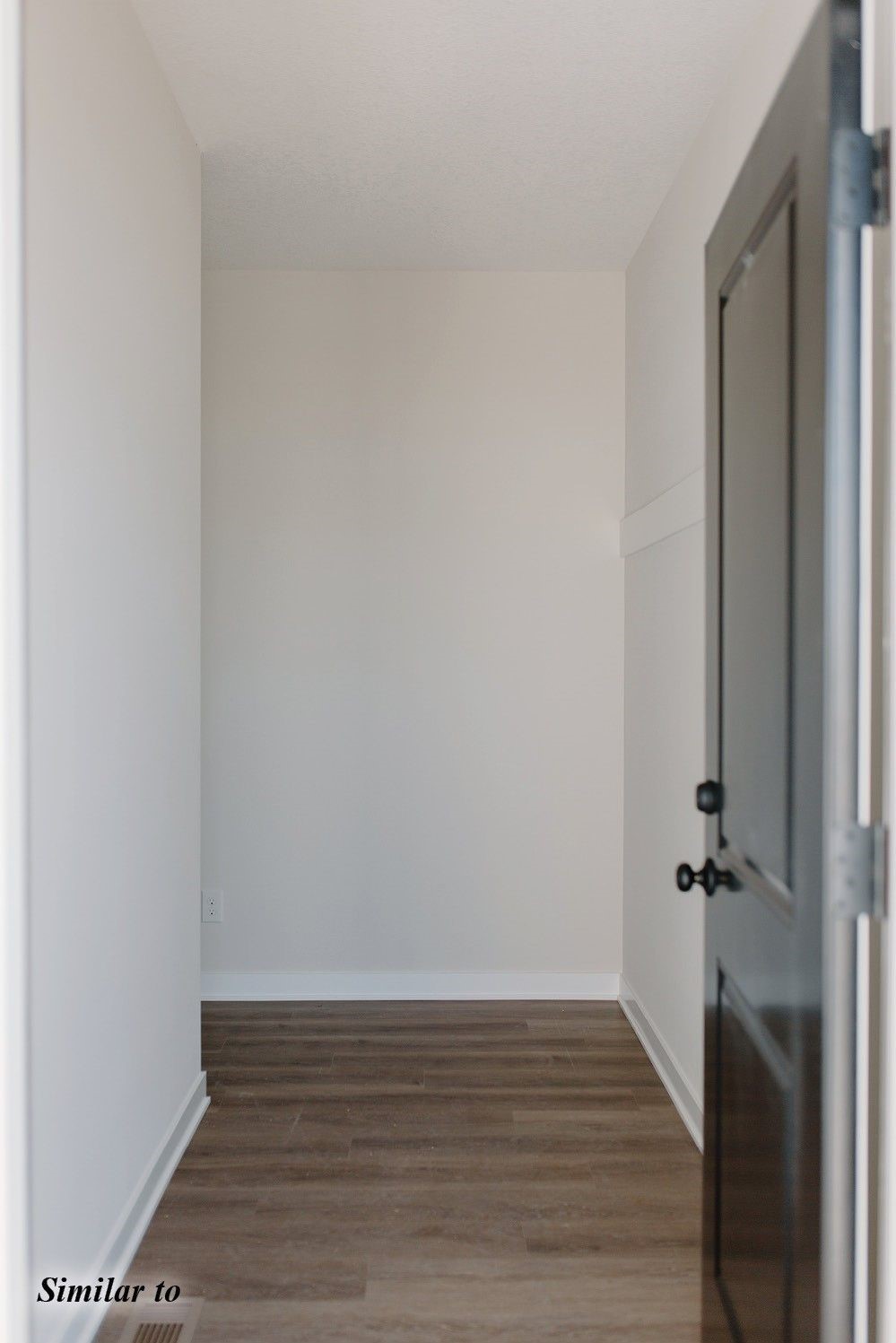 1330 E 28th Street Property Photo 3