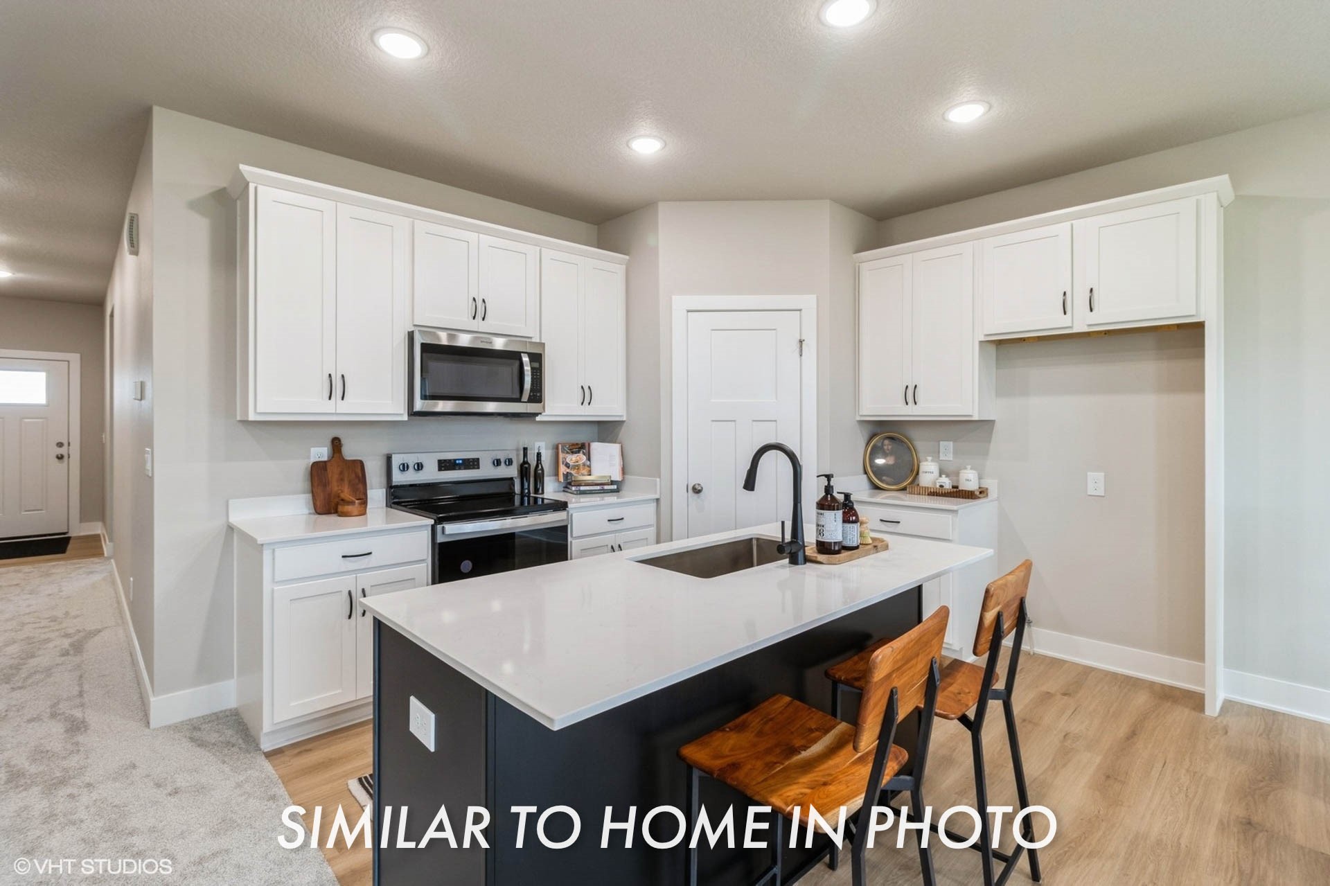 2308 Chan Drive Property Photo 9