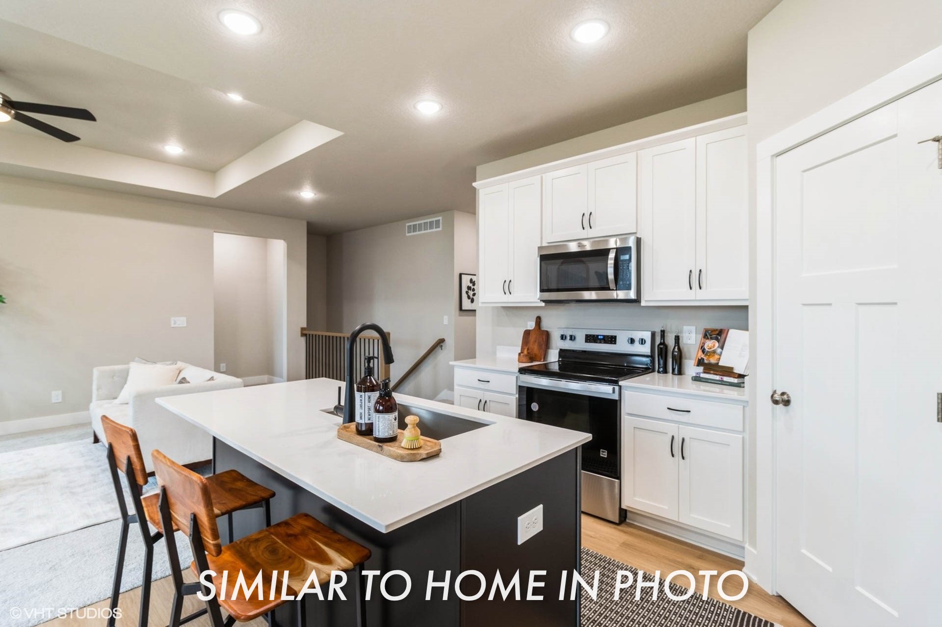 2308 Chan Drive Property Photo 11