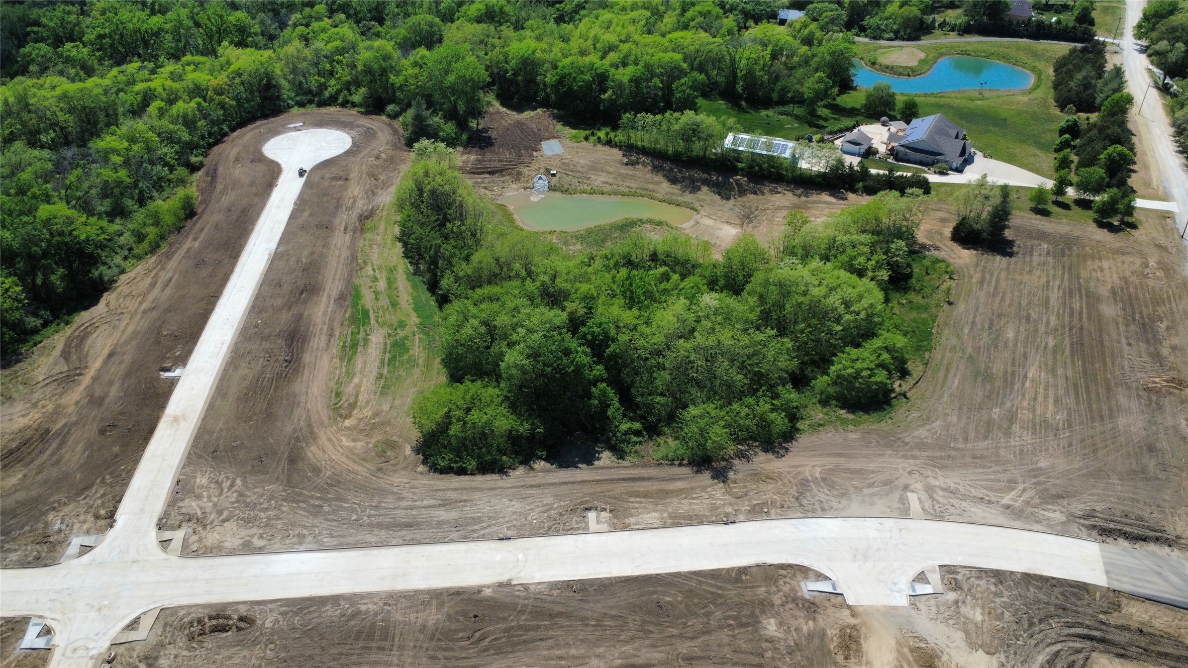 1664 E Autumn Trail Circle Property Photo 1