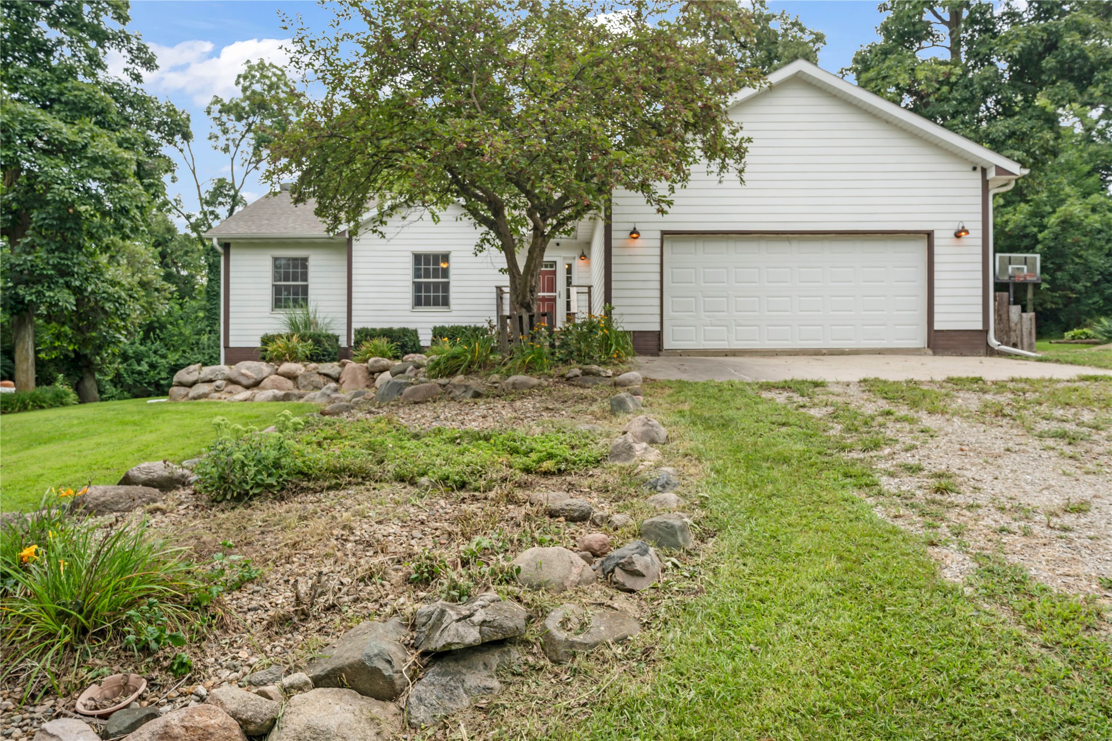 5240 N 67th Avenue W Property Photo 1