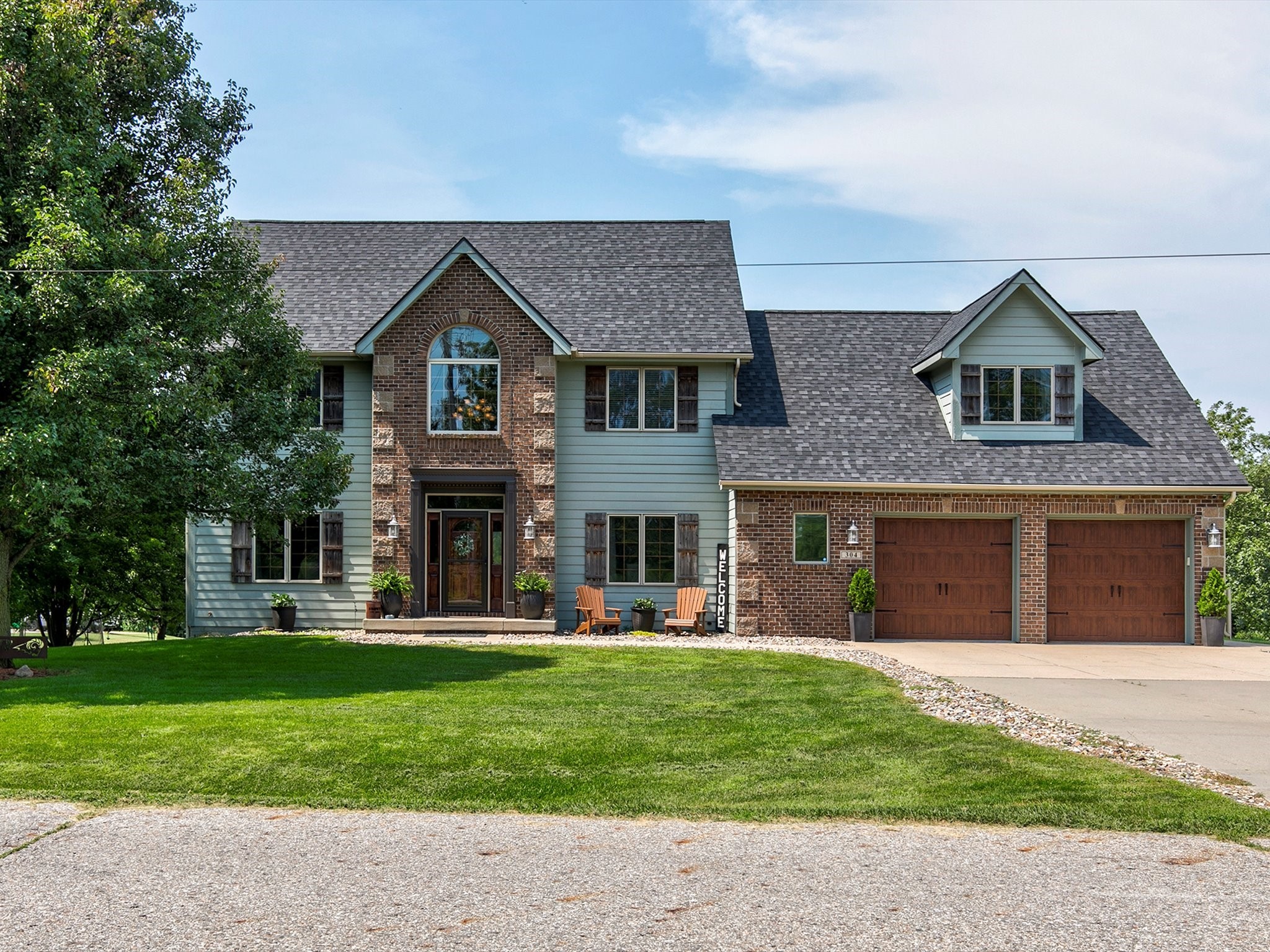 304 Jasper Avenue Ne Property Photo 1