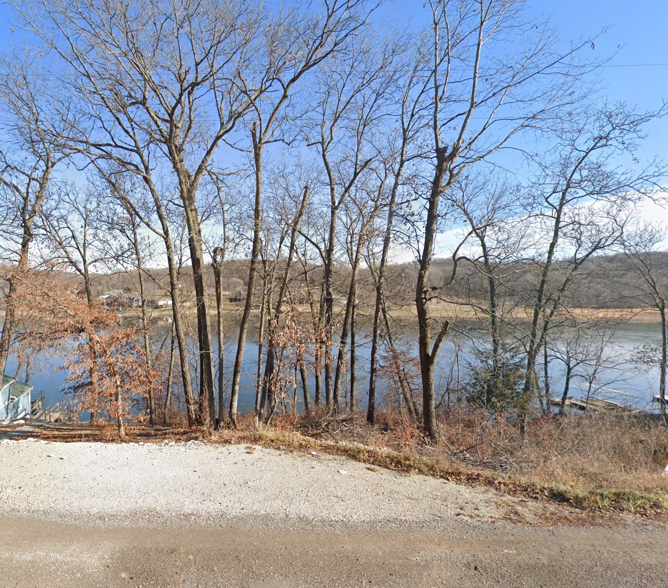 8362 Lakeshore Drive Property Photo 3