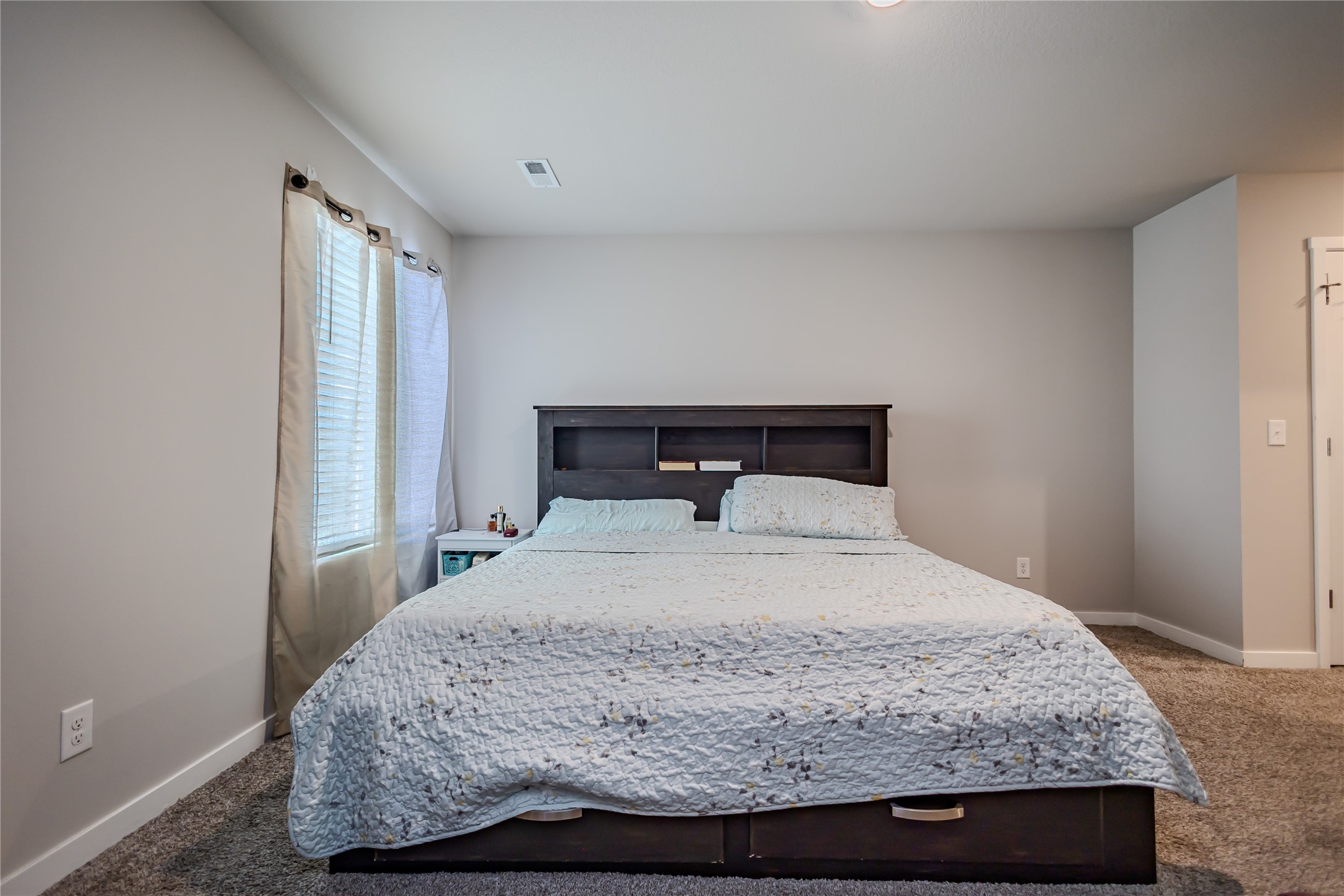 9563 Crestview Drive Property Photo 12