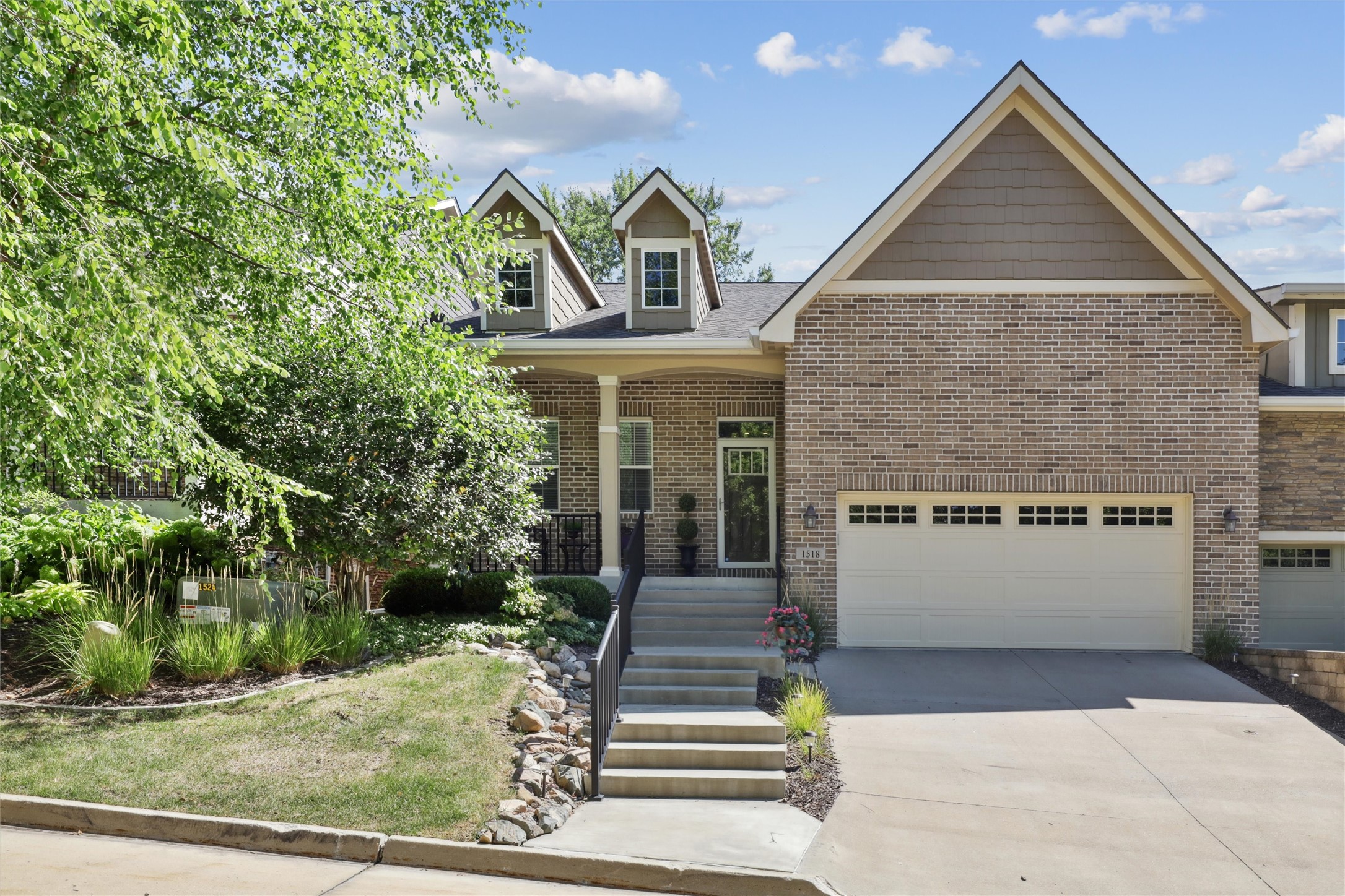 1518 Park Avenue Property Photo 2