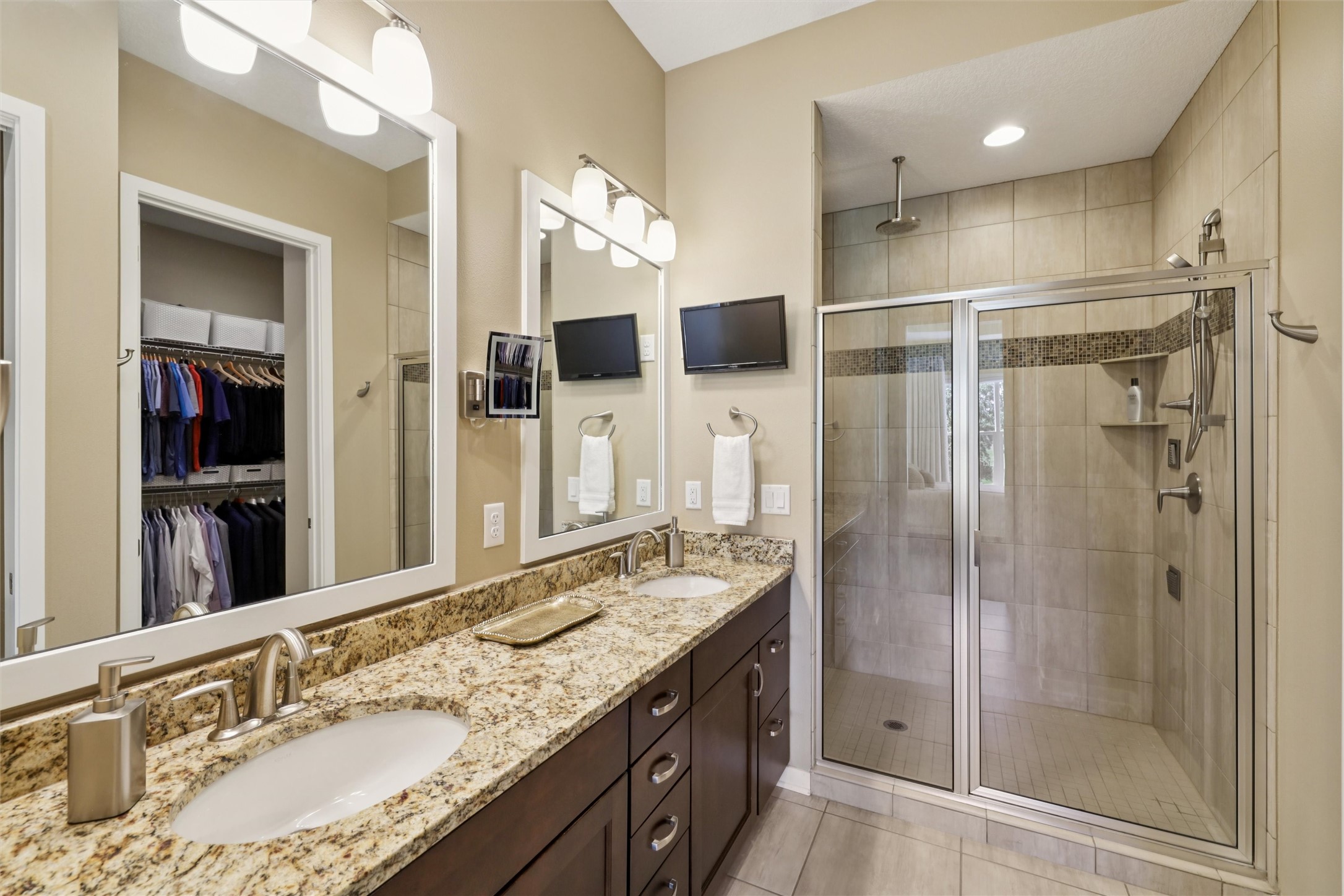 1518 Park Avenue Property Photo 17