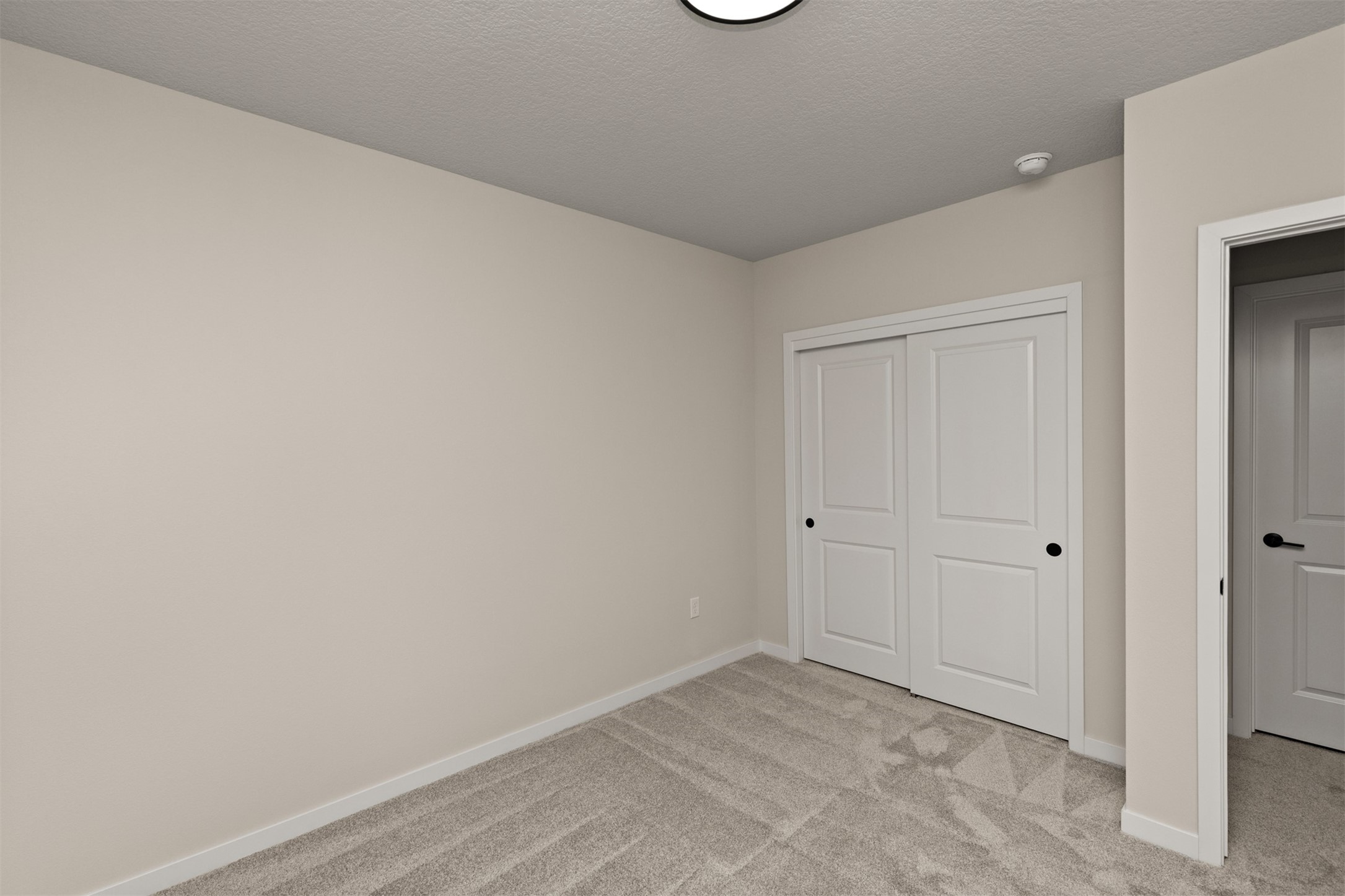 1047 Nw Yorktown Drive Property Photo 33