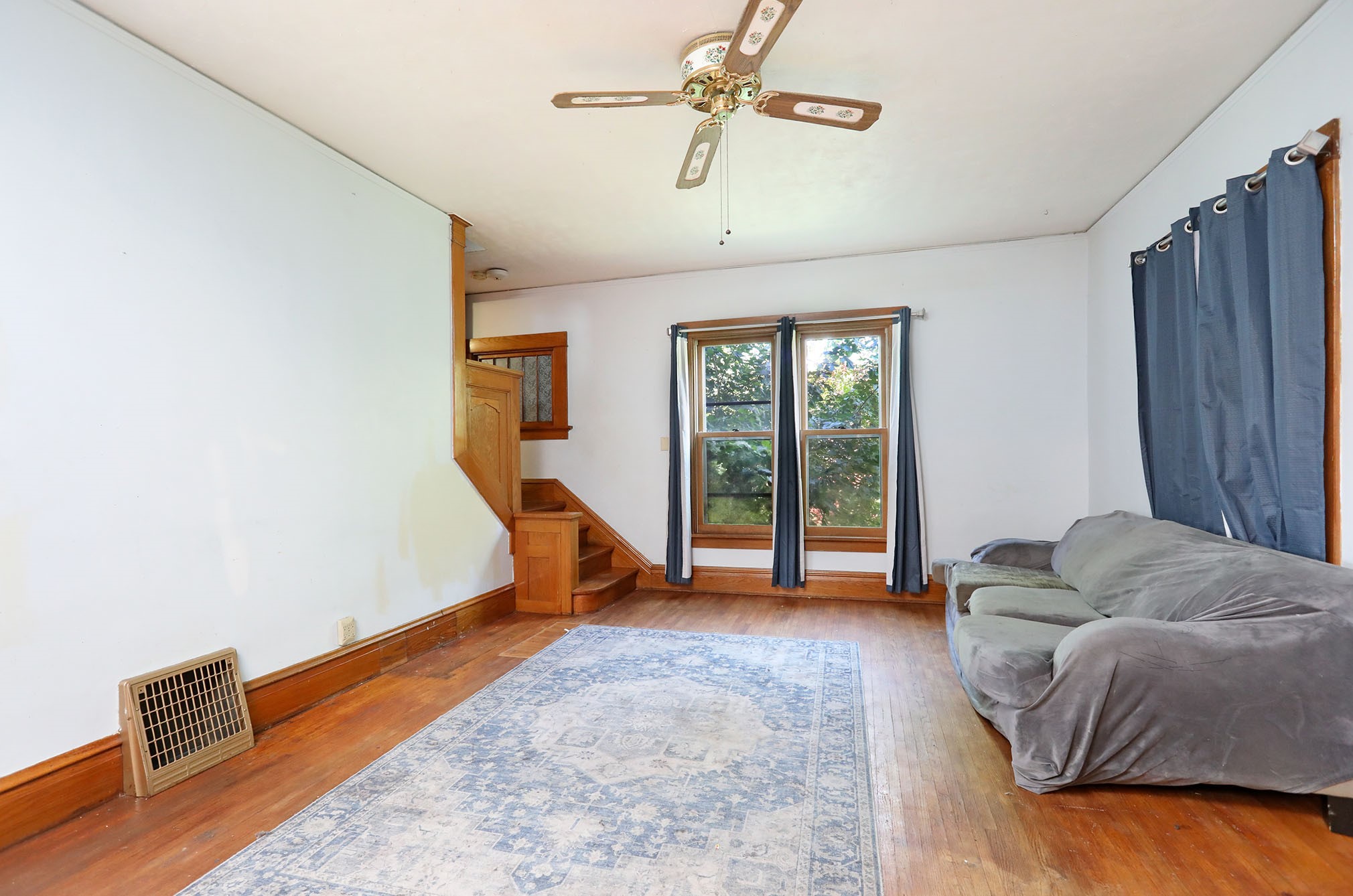 201 N Dewey Street Property Photo 1