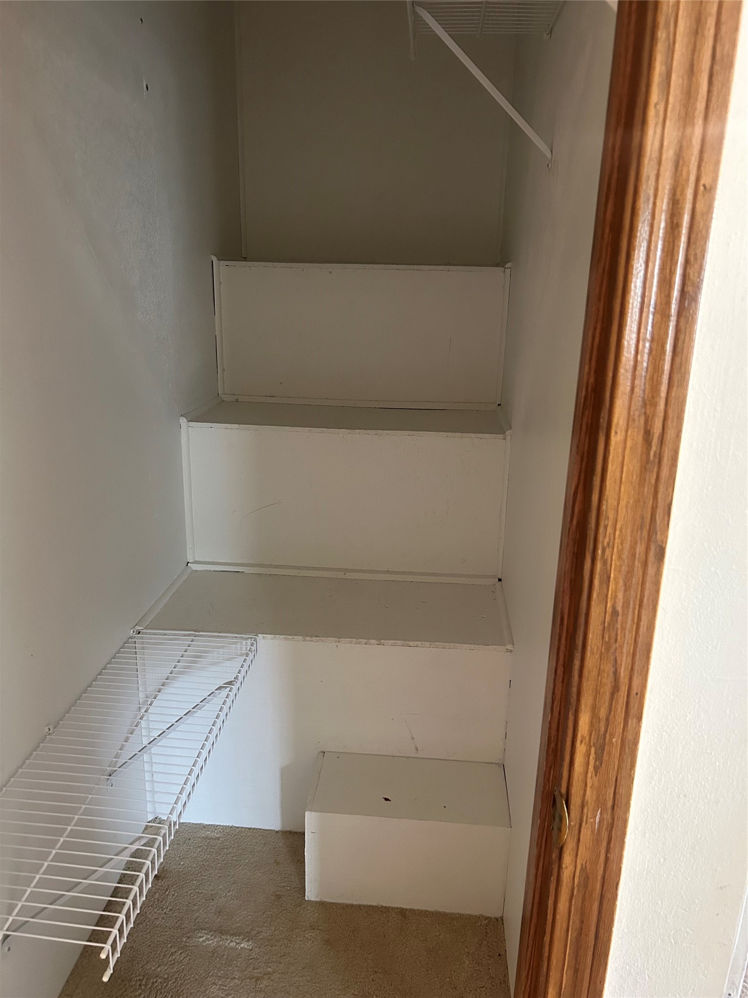 206 Beverly Circle Property Photo 14