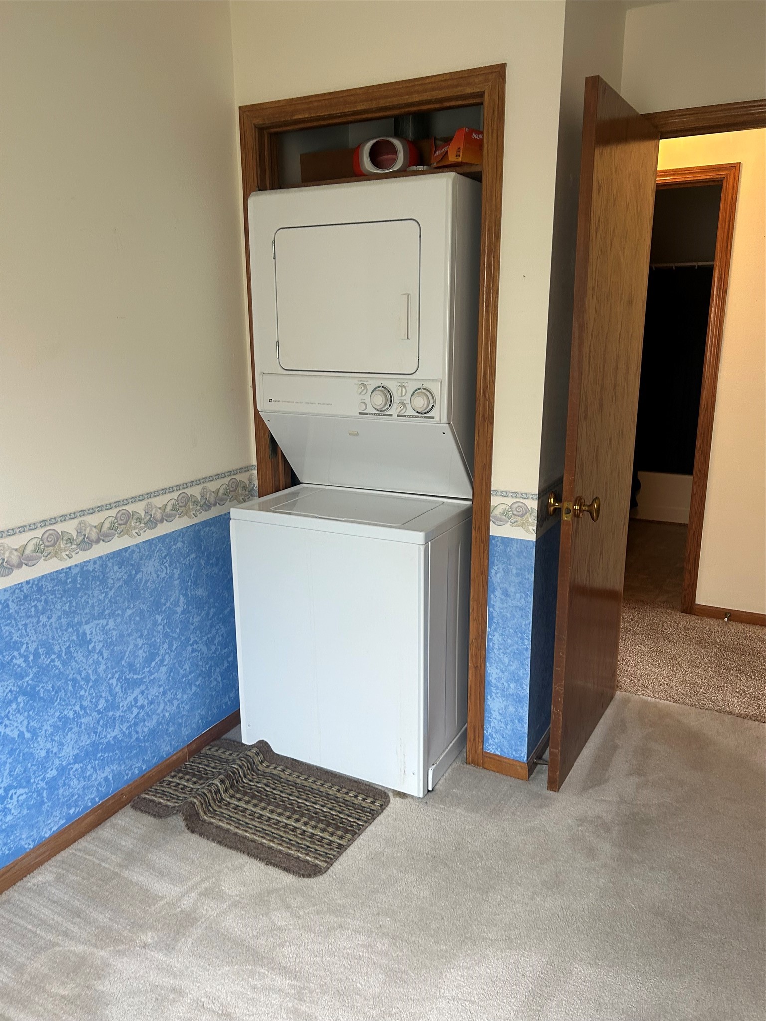 206 Beverly Circle Property Photo 16