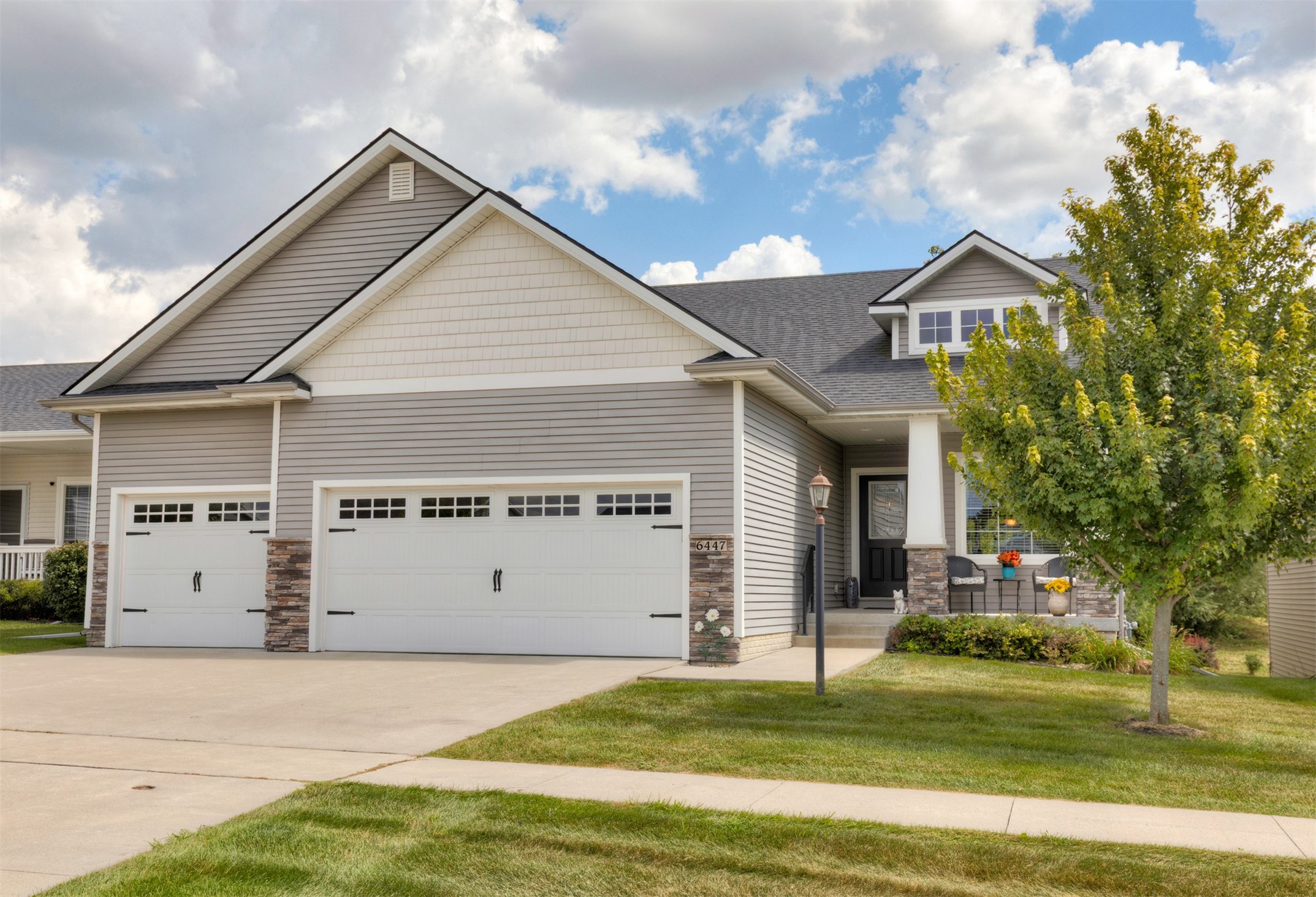 6447 Ne 8th Court Property Photo 1